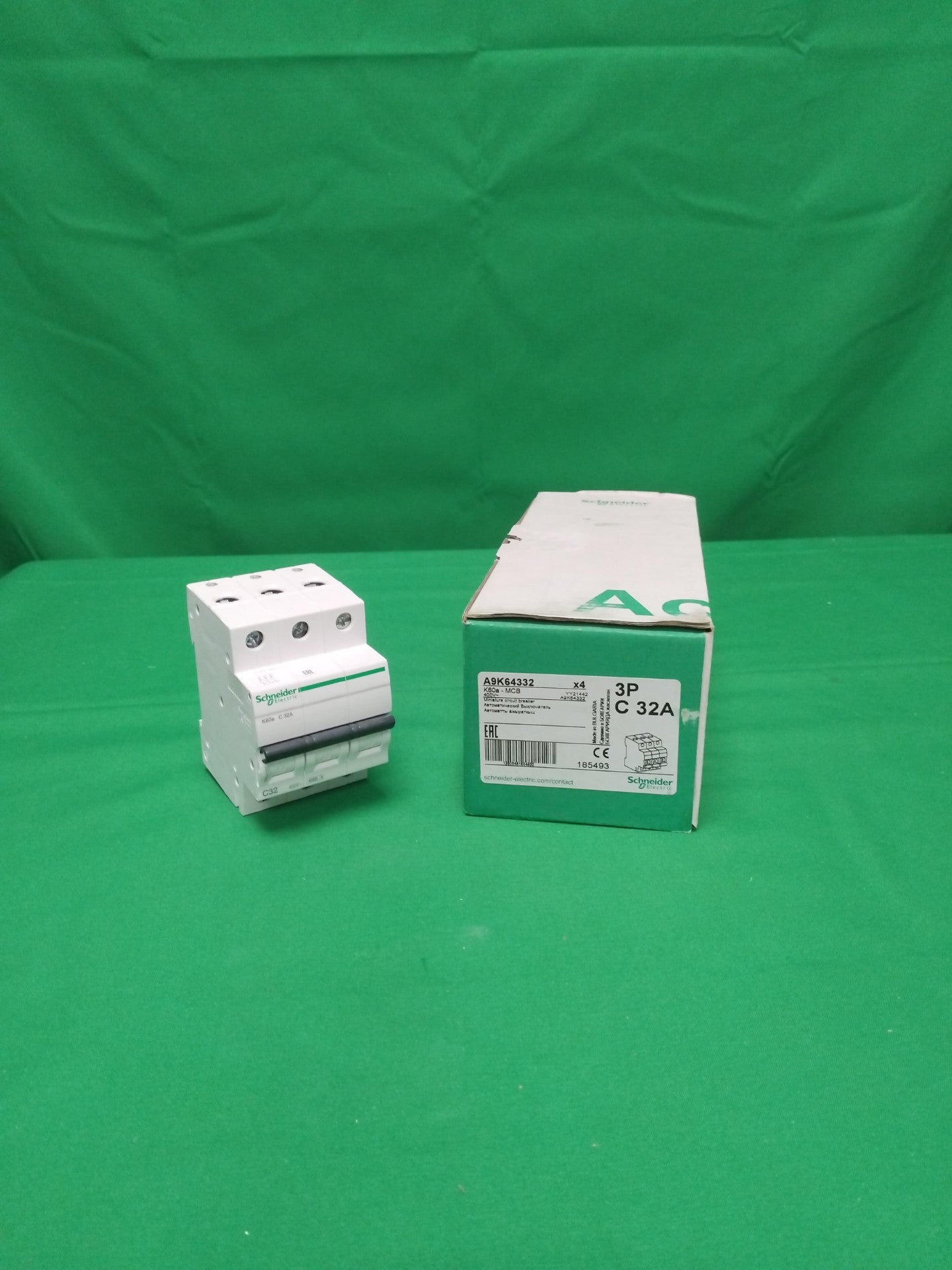 Schneider-Electric A9K64332 A9K64332 BOX OF 4 UNITS