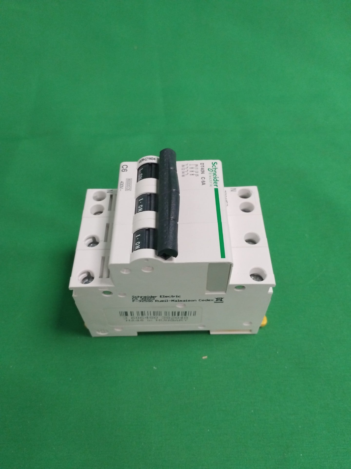 Schneider-Electric A9N21404 A9N21404 WITHOUT ORIGINAL PACKAGING