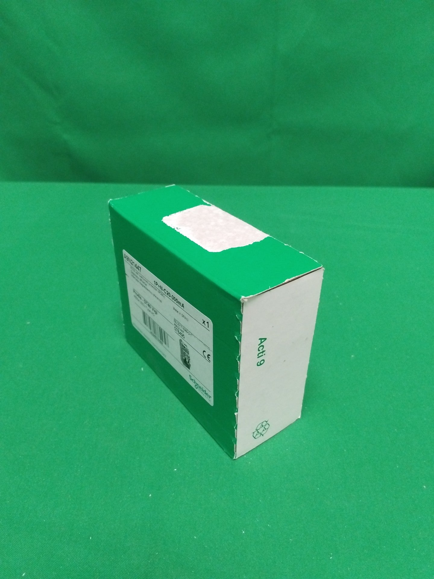 Schneider-Electric A9N21447 A9N21447 SEALED