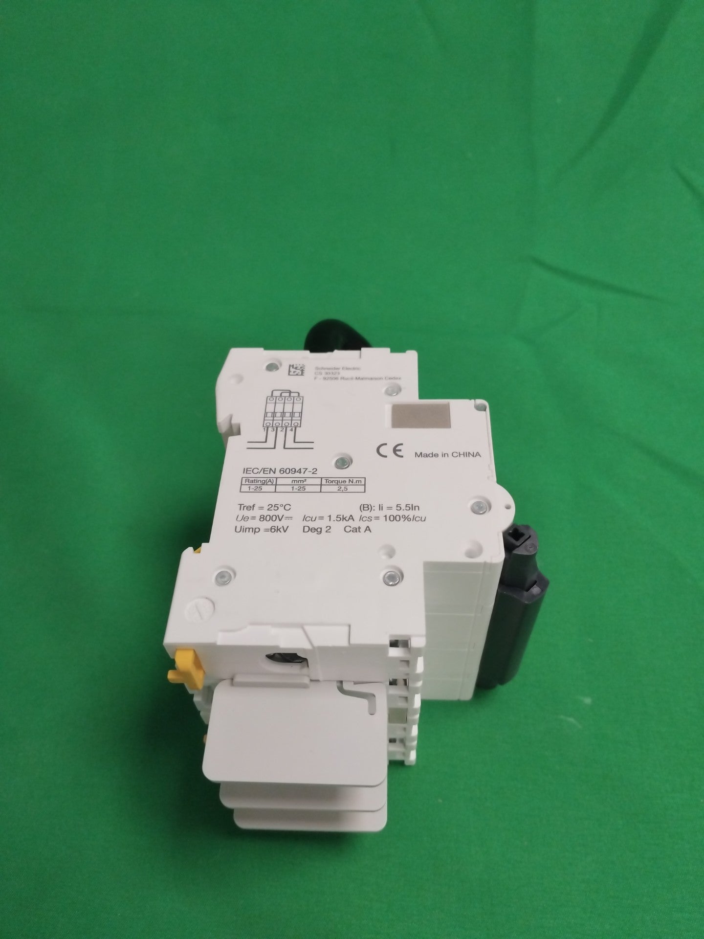 Schneider-Electric A9N61660 A9N61660 WITHOUT ORIGINAL PACKAGING