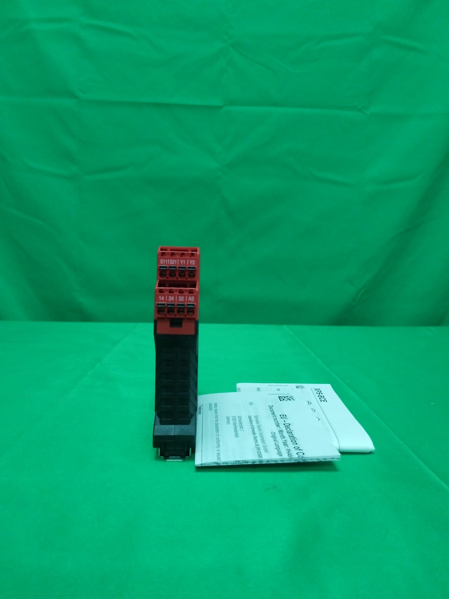 Schneider-Electric XPSBCE3710C XPSBCE3710C
