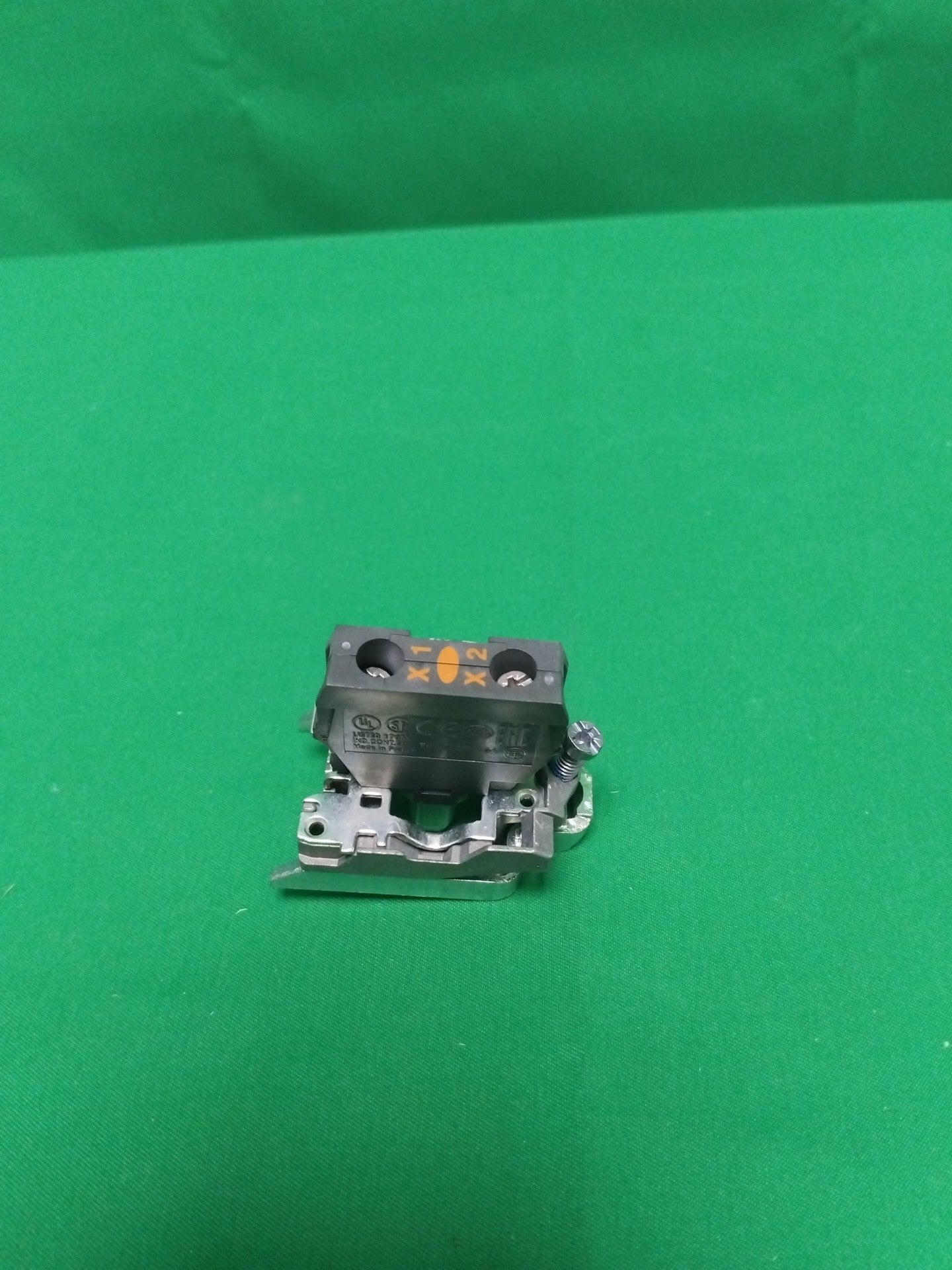 Schneider-Electric ZB4 BVB5 ZB4BVB5