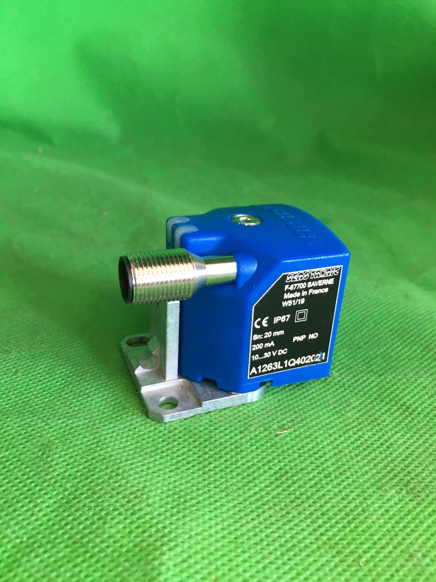 SENSTRONIC-A1263L1Q402021/A1263L1Q402021