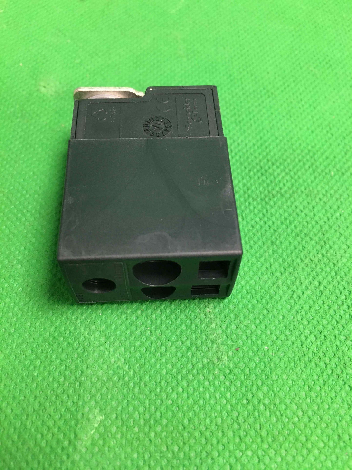 Schneider Electric-04151/4151