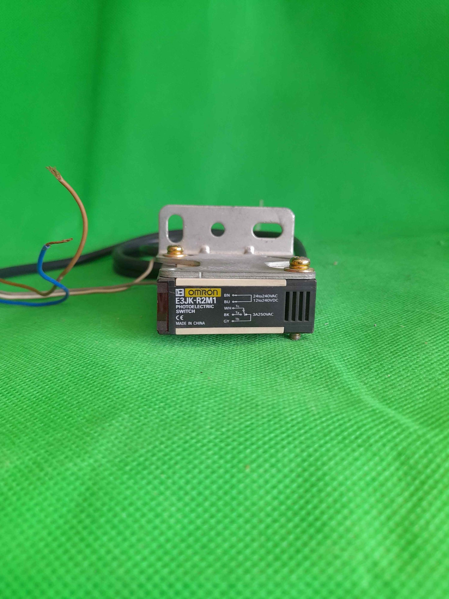 Omron-E3JK-R2M1/E3JKR2M1