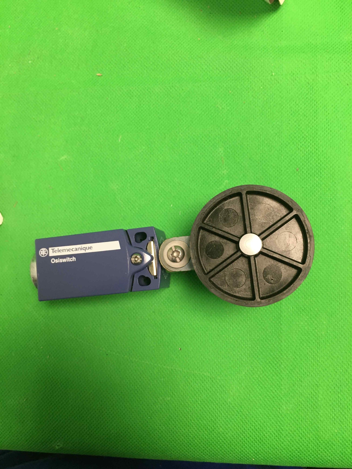 Schneider Electric-XCKD2139P16/XCKD2139P16