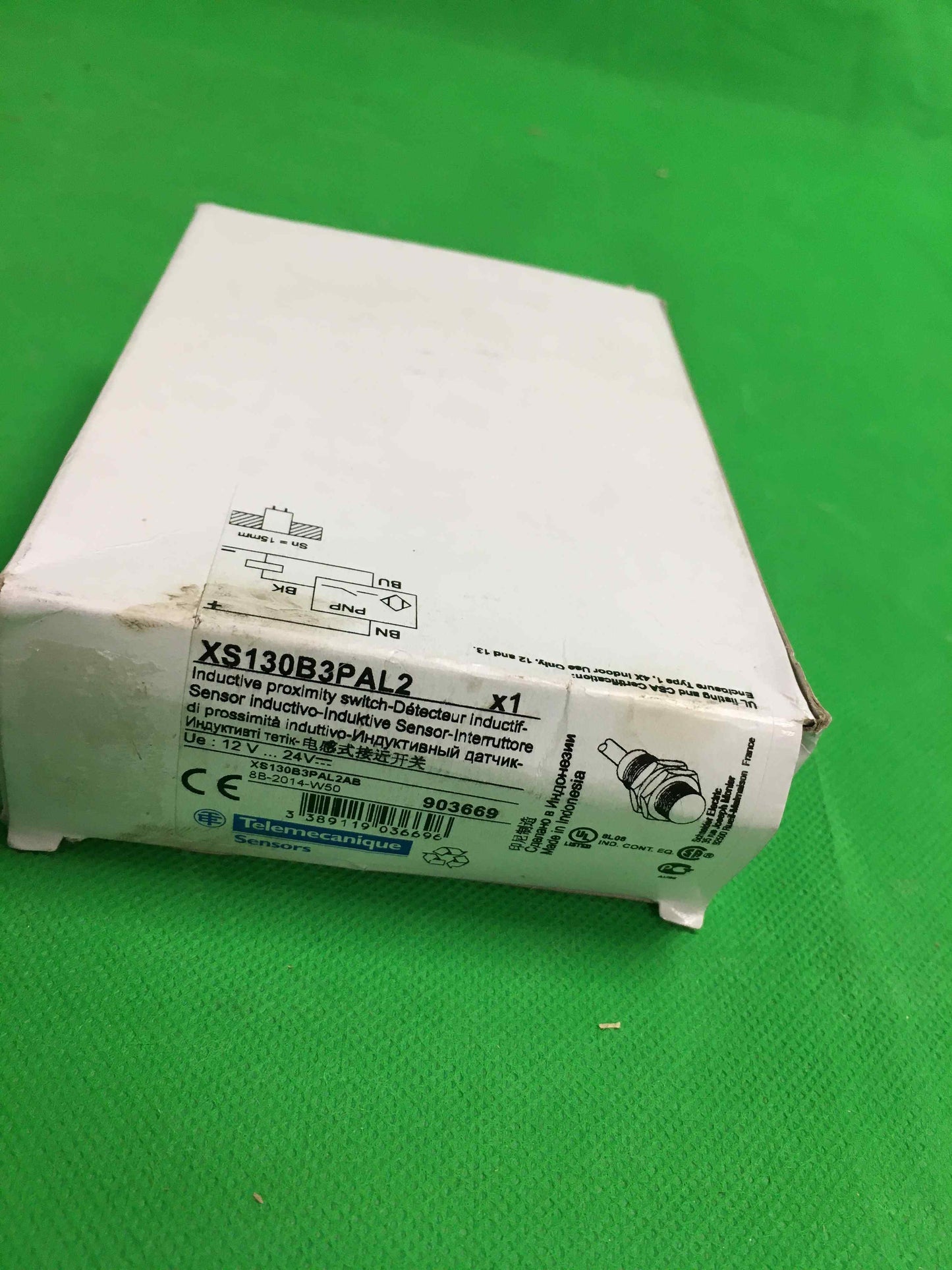 Schneider Electric-XS130B3PAL2/XS130B3PAL2