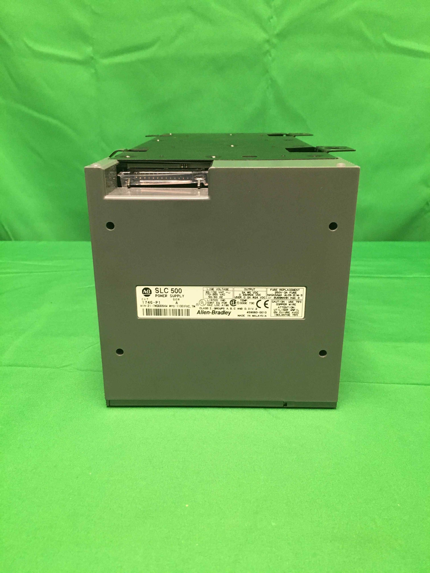 Allen-Bradley 1746-P1 1746P1 1746-A7