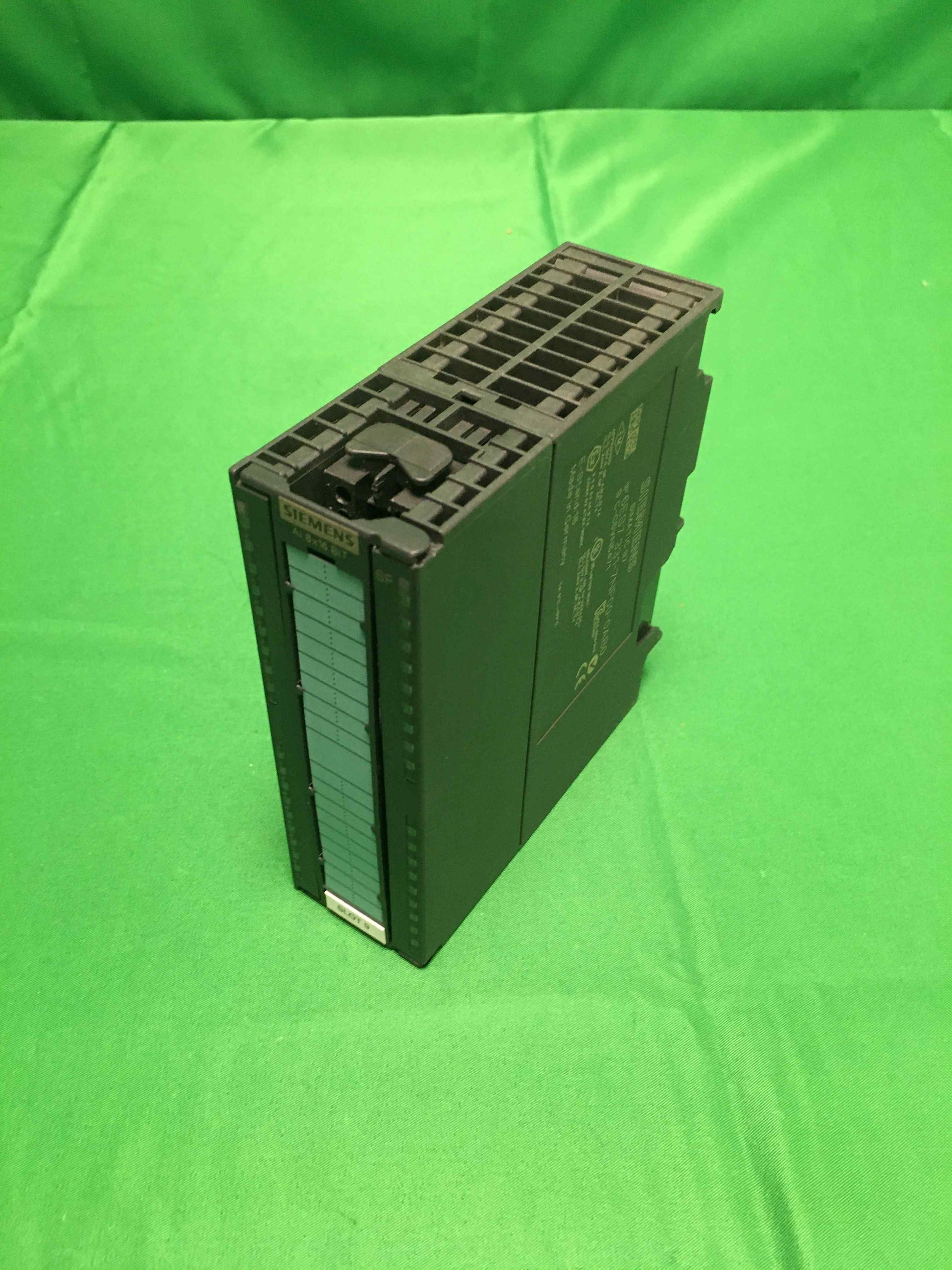 Siemens 6ES7 331-7NF00-0AB0/6ES73317NF000AB0