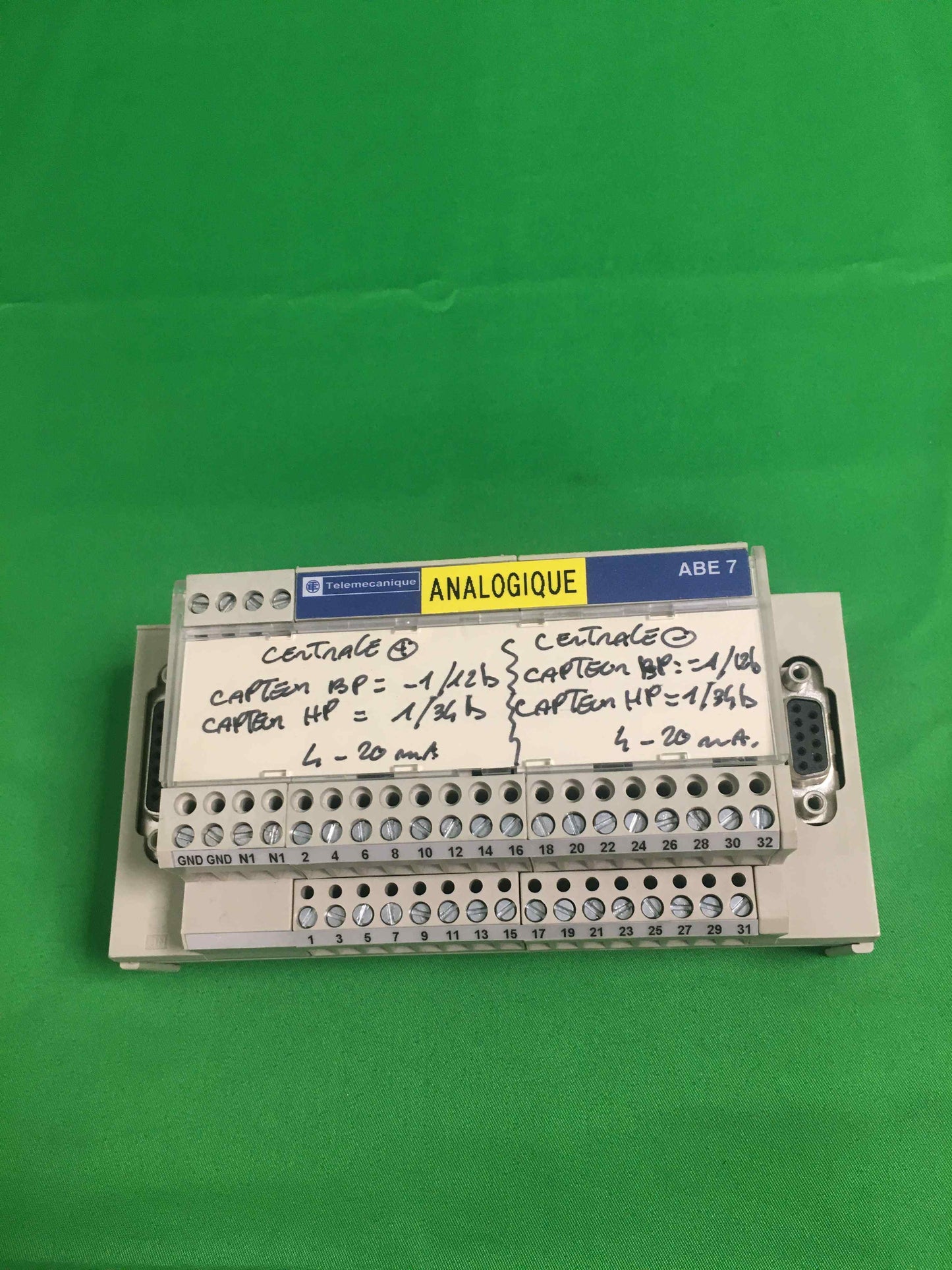8519