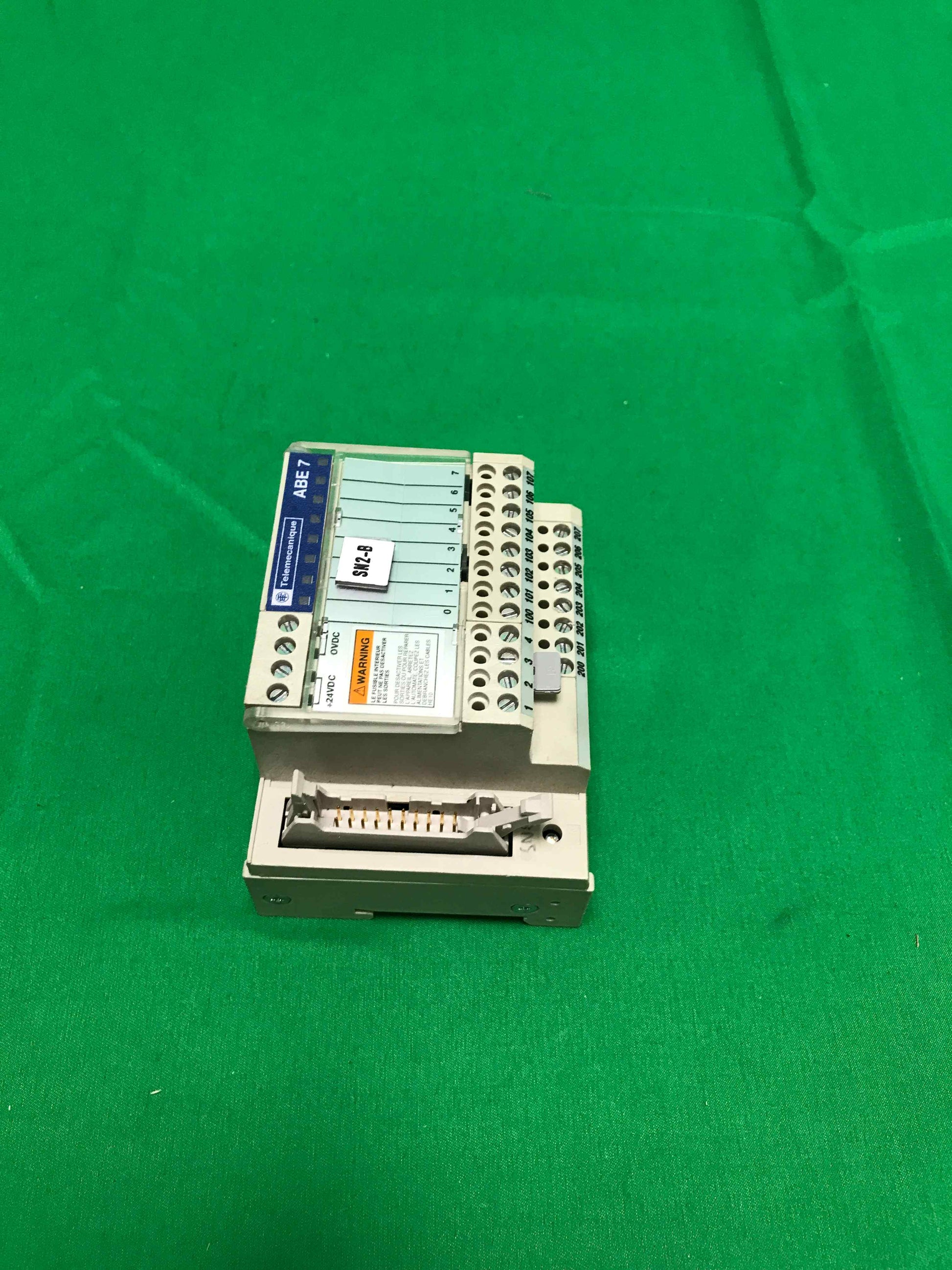 Telemecanique ABE7-H08R21 ABE7H08R21