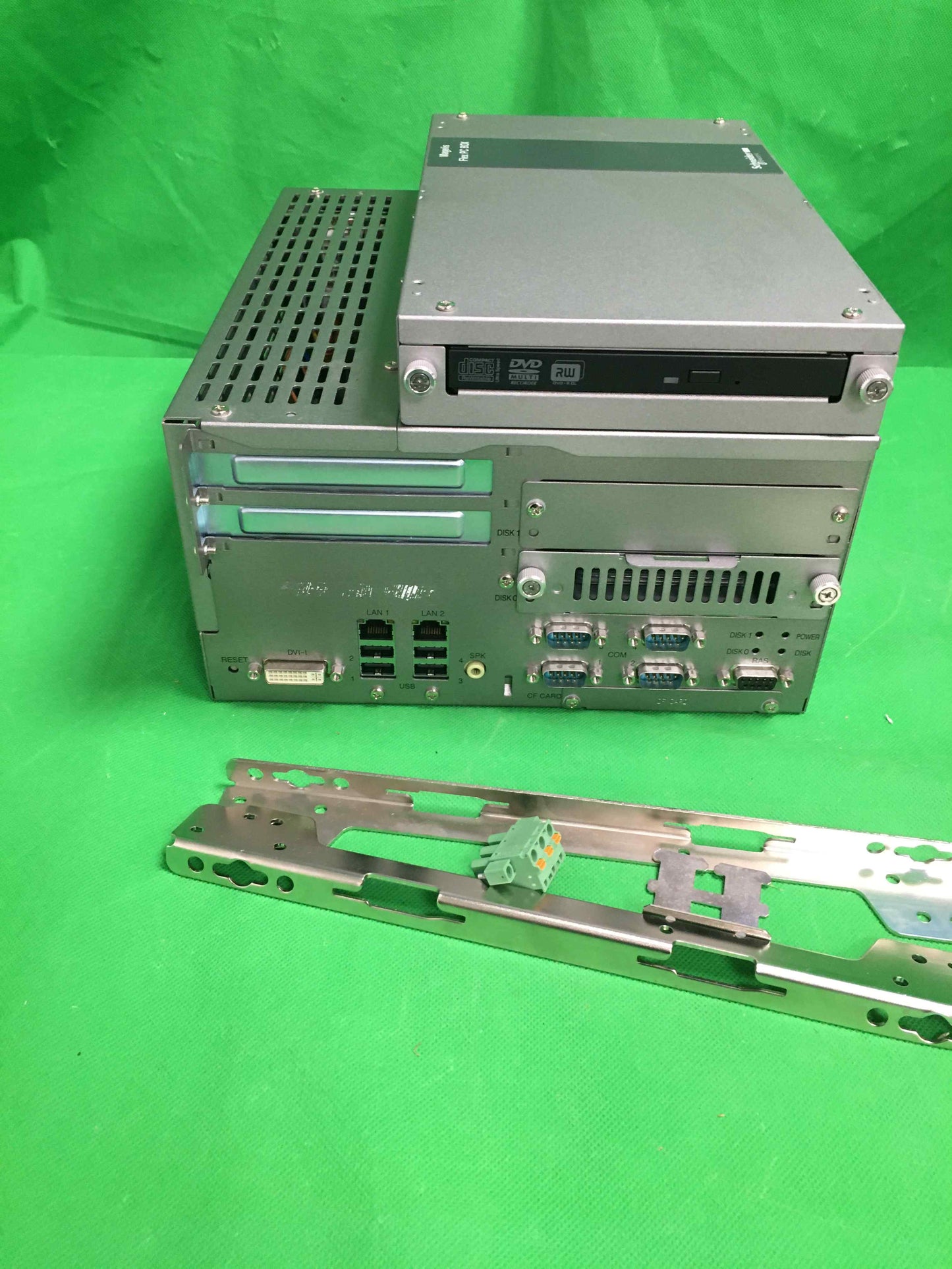 Schneider Electric-MPCFN05NDX00N/MPCFN05NDX00
