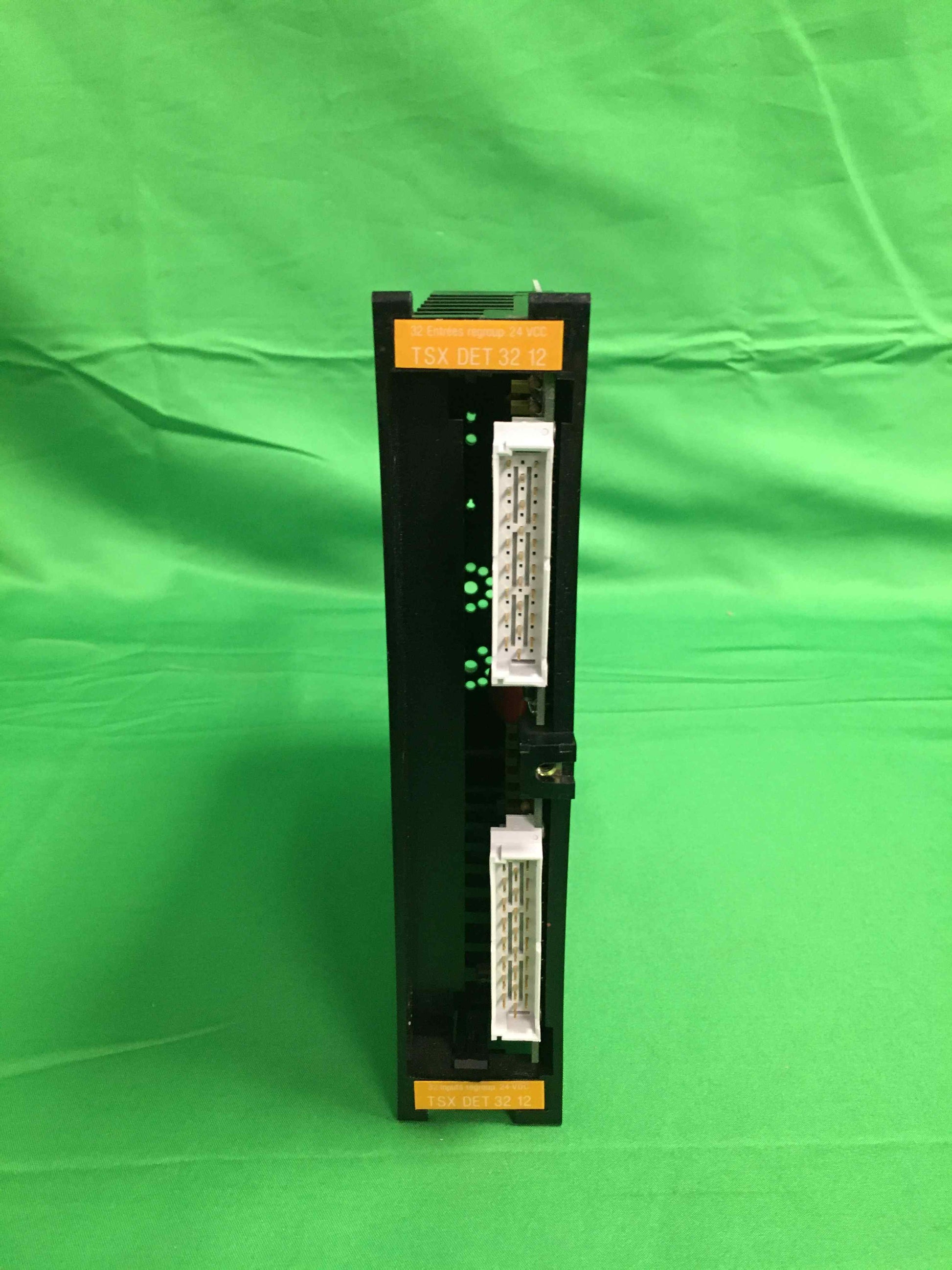 Telemecanique TSX DET 3212 TSXDET3212 AEG SCHNEIDER AUTOMATION