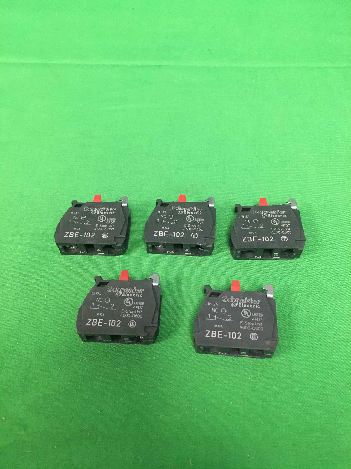 Schneider-Electric ZBE 102 ZBE102 5 UNITS