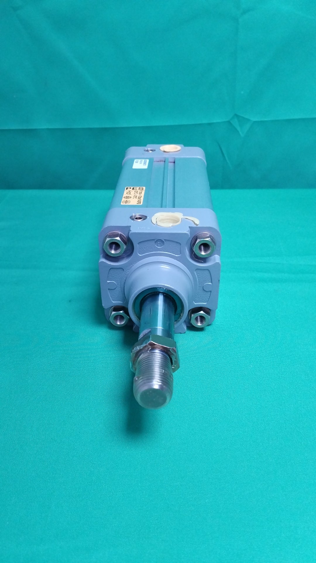 13714