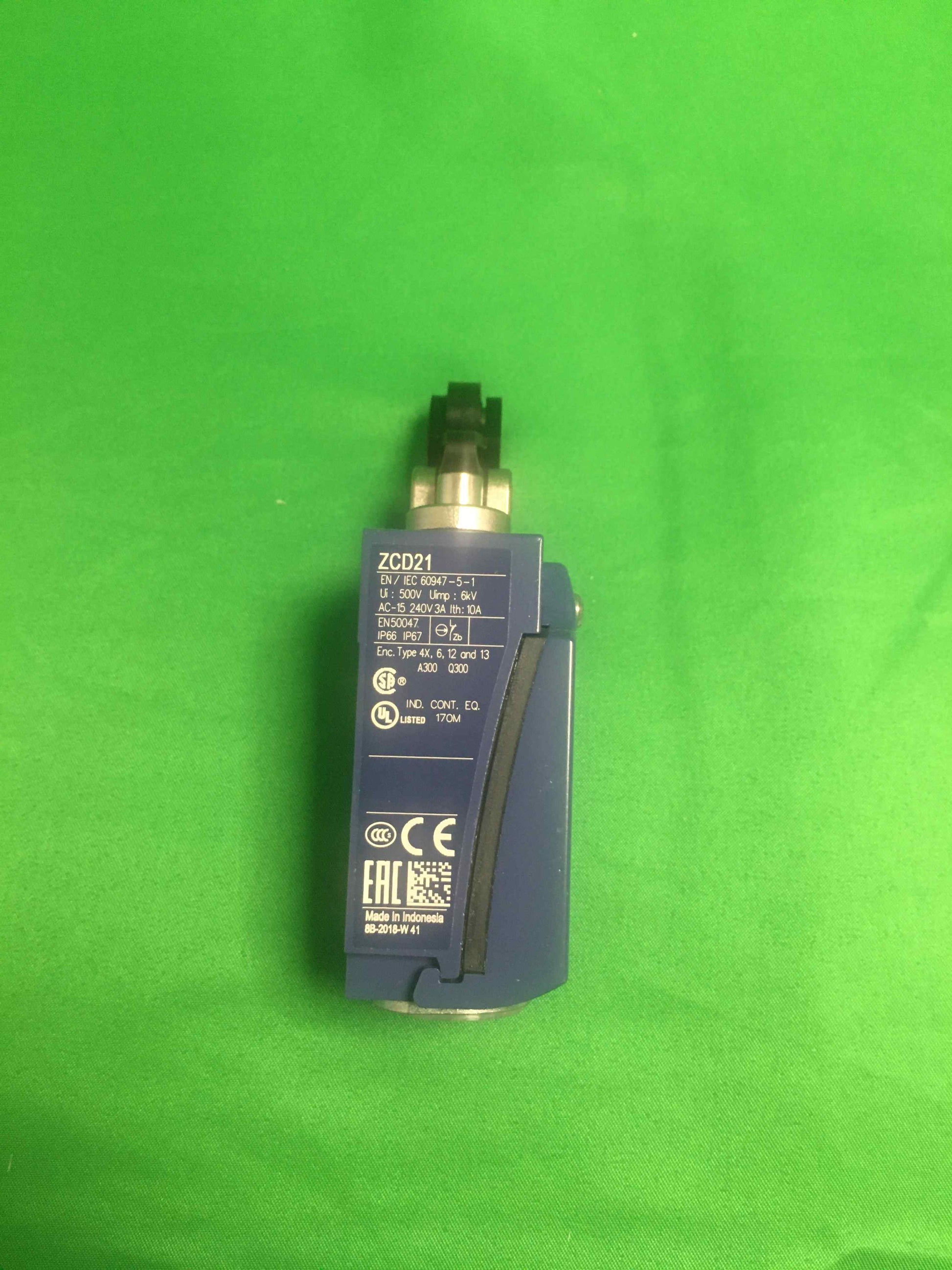 Telemecanique XCKD2127P16 XCKD2127P16