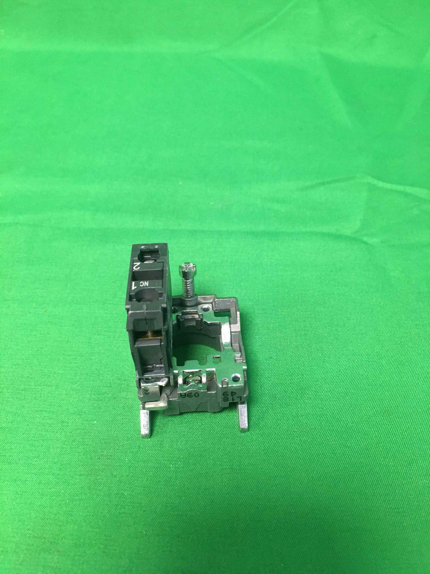 Schneider-Electric ZB4 BZ102 ZB4BZ102