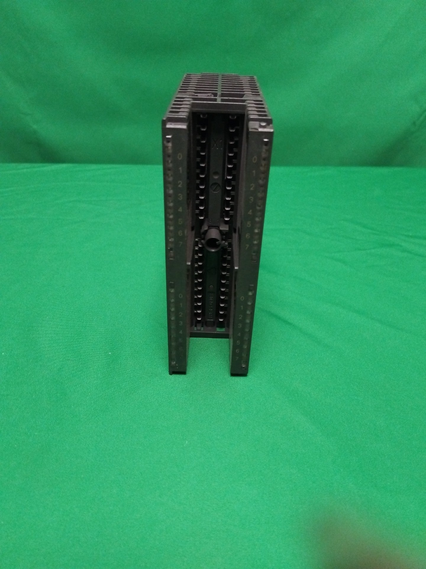 Siemens 6ES7 322-1BL00-0AA0 6ES73221BL000AA0