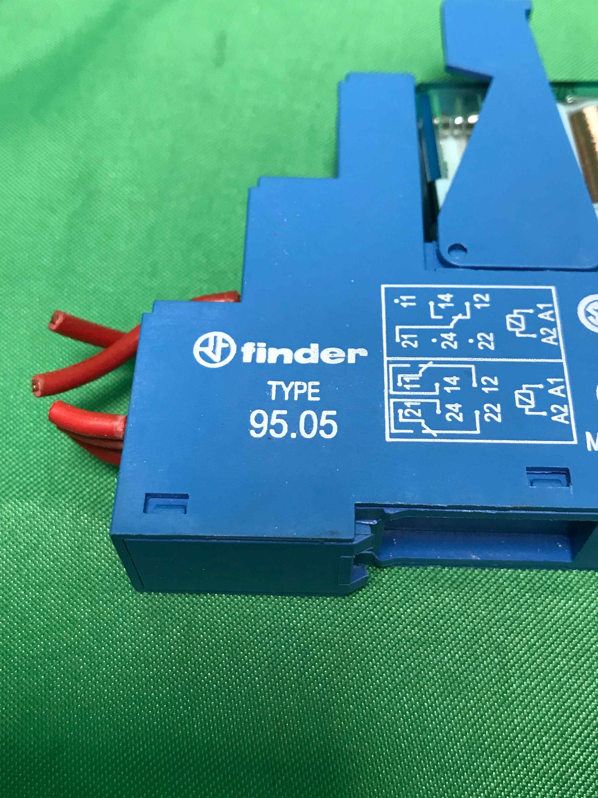 FINDER -95.05/9505