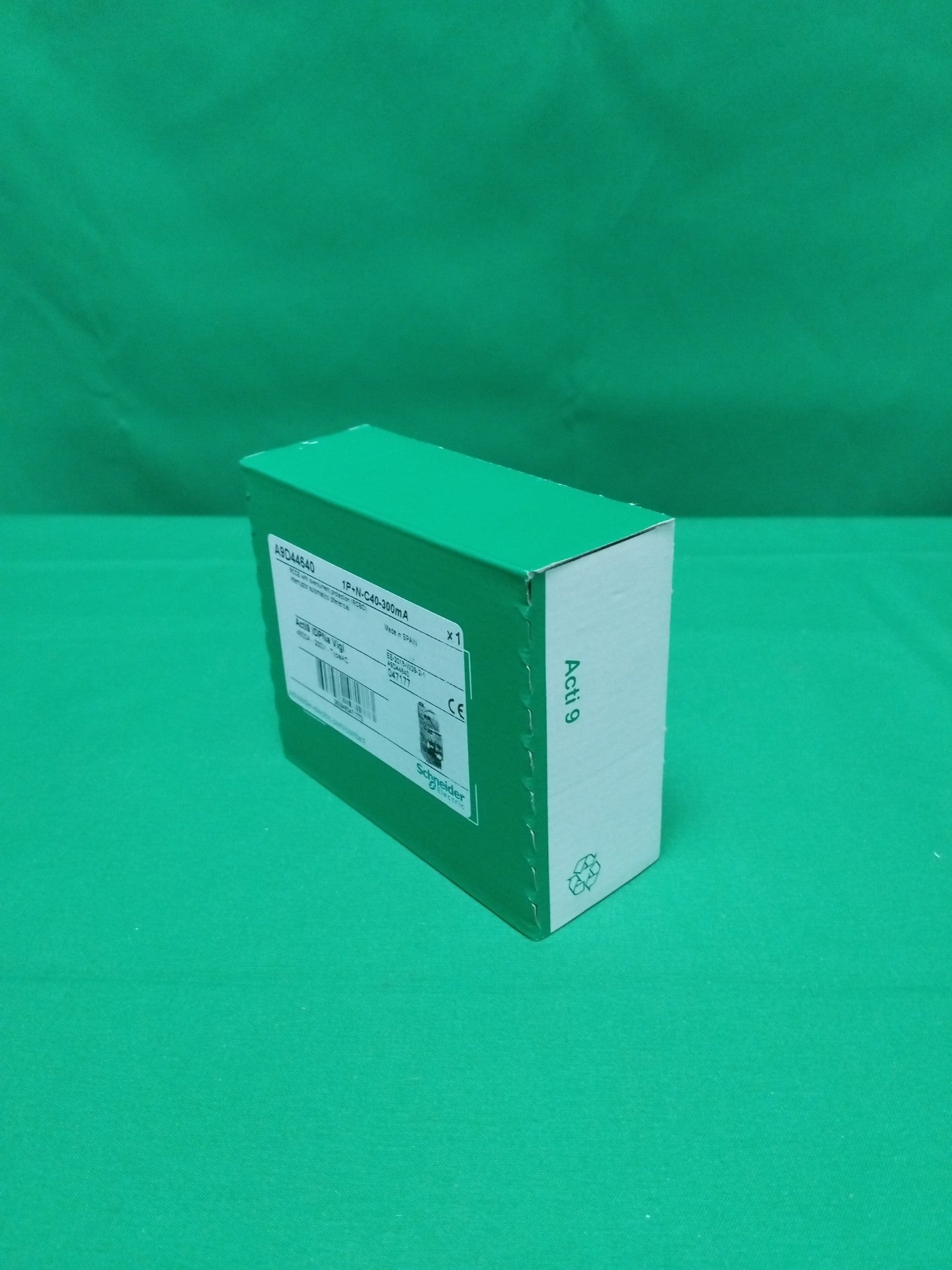 Schneider-Electric A9D44640 A9D44640 SEALED
