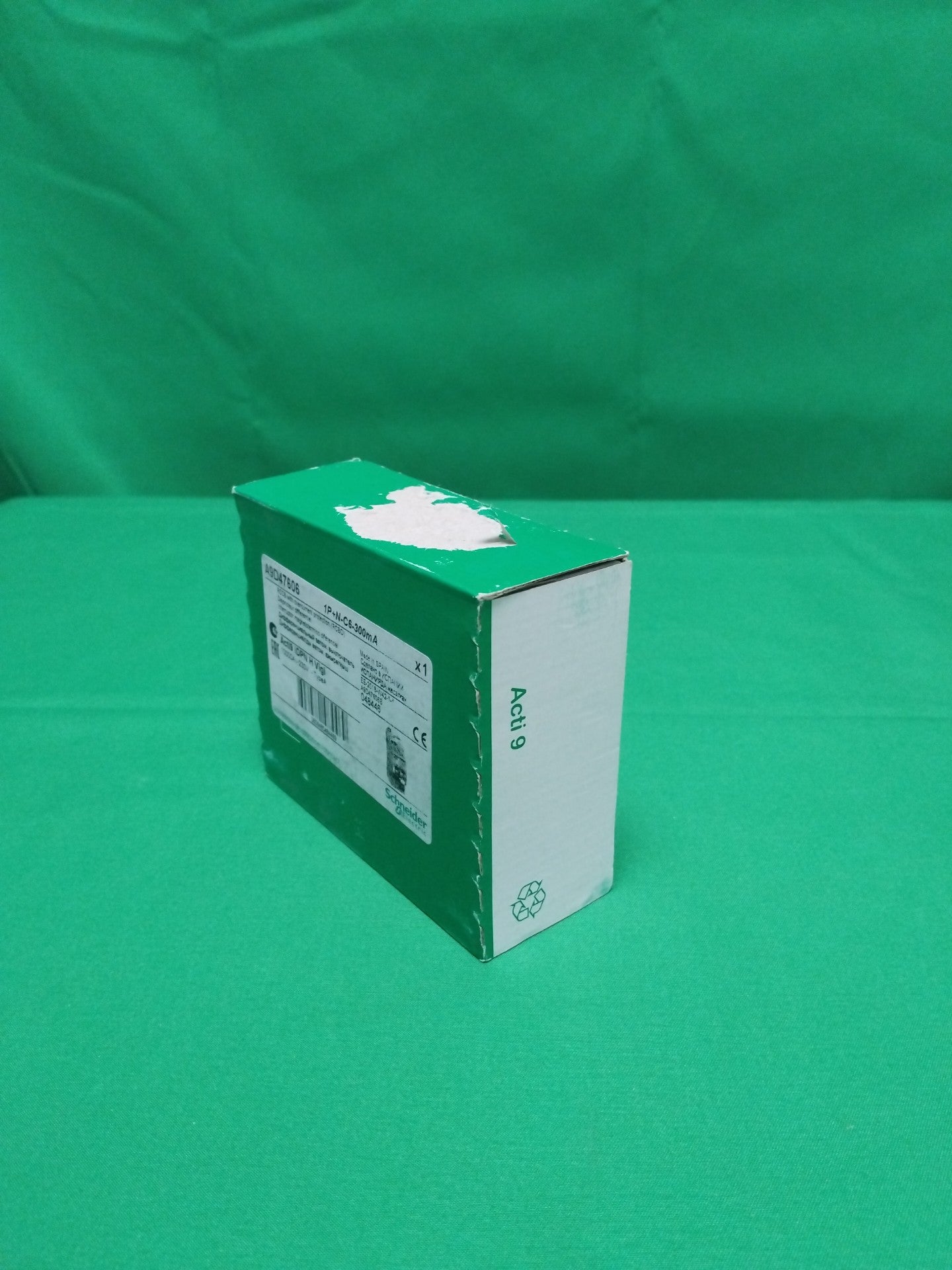 Schneider-Electric A9D47606 A9D47606 SEALED