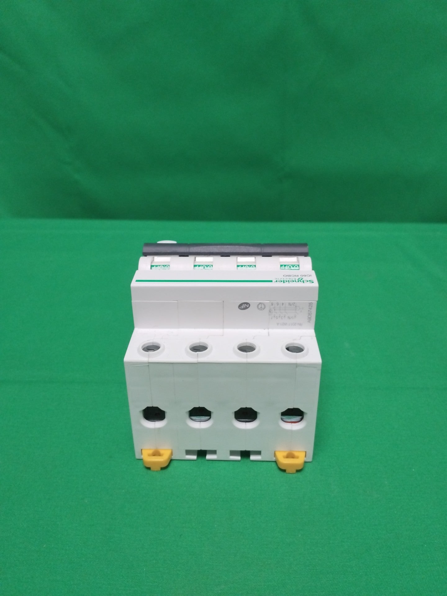 Schneider-Electric A9D57425 A9D57425