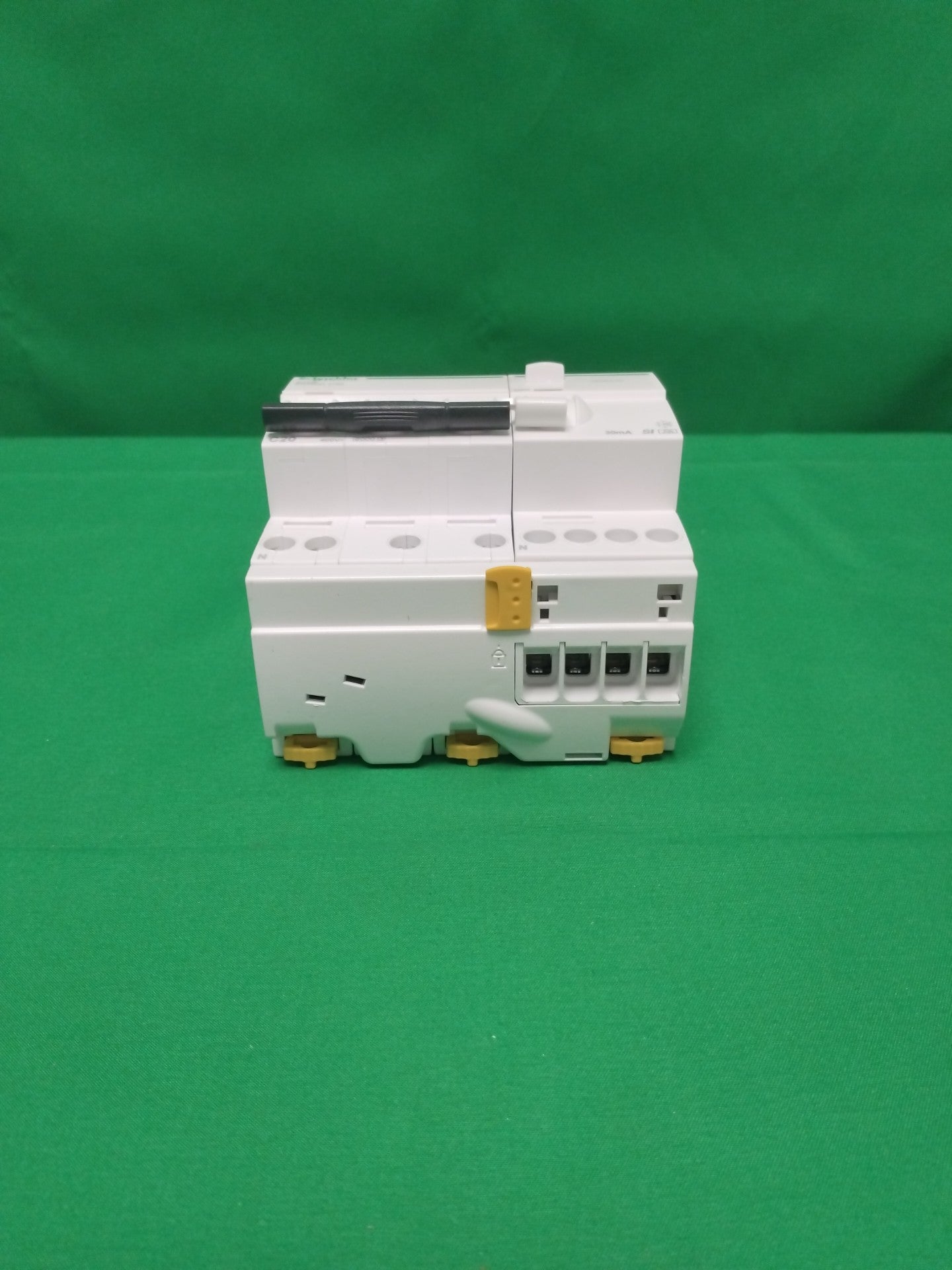 Schneider-Electric A9DB3720 A9DB3720
