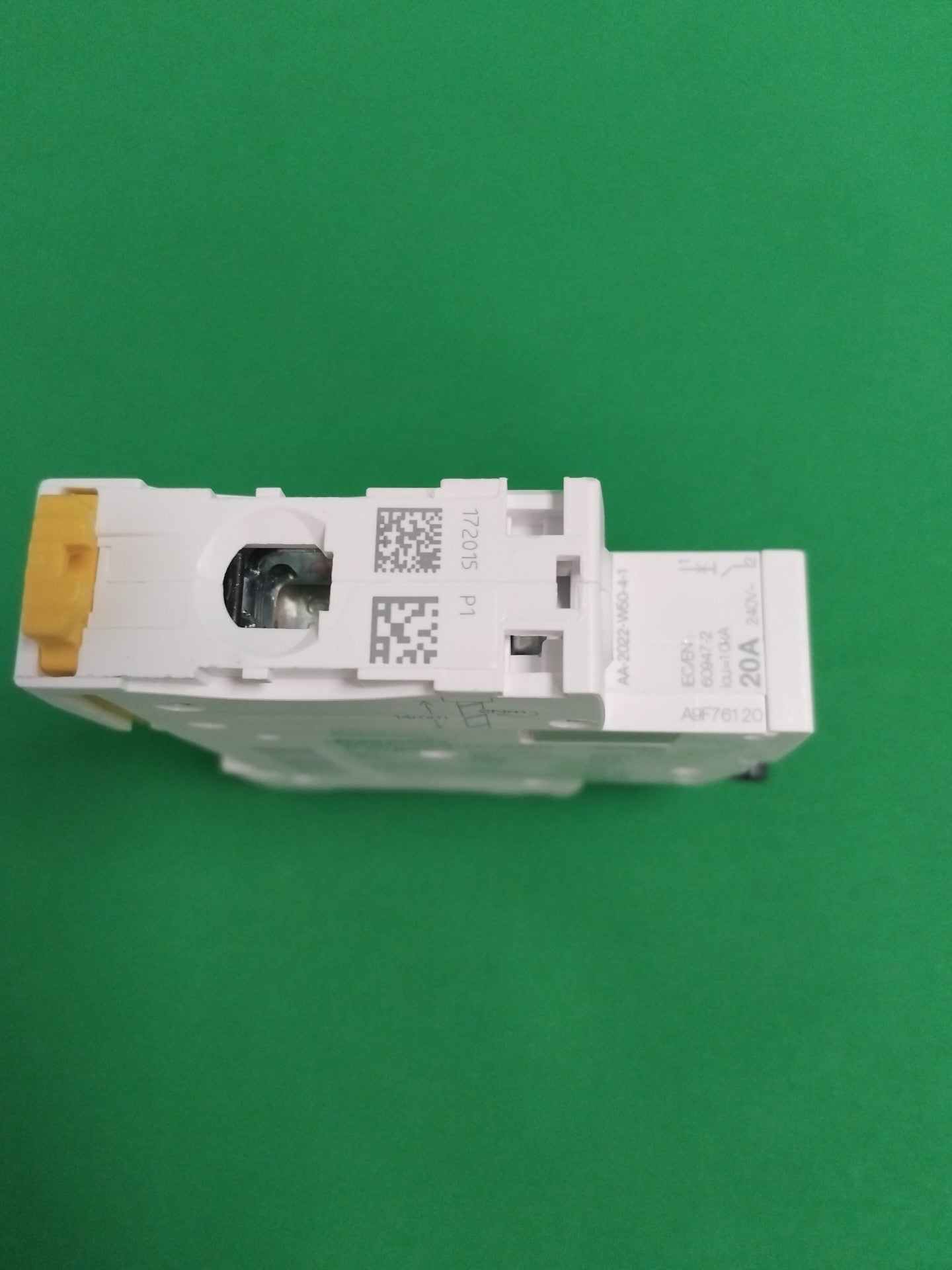 Schneider-Electric A9F76120 A9F76120 WITHOUT ORIGINAL PACKAGING BOX OF 5 UNITS