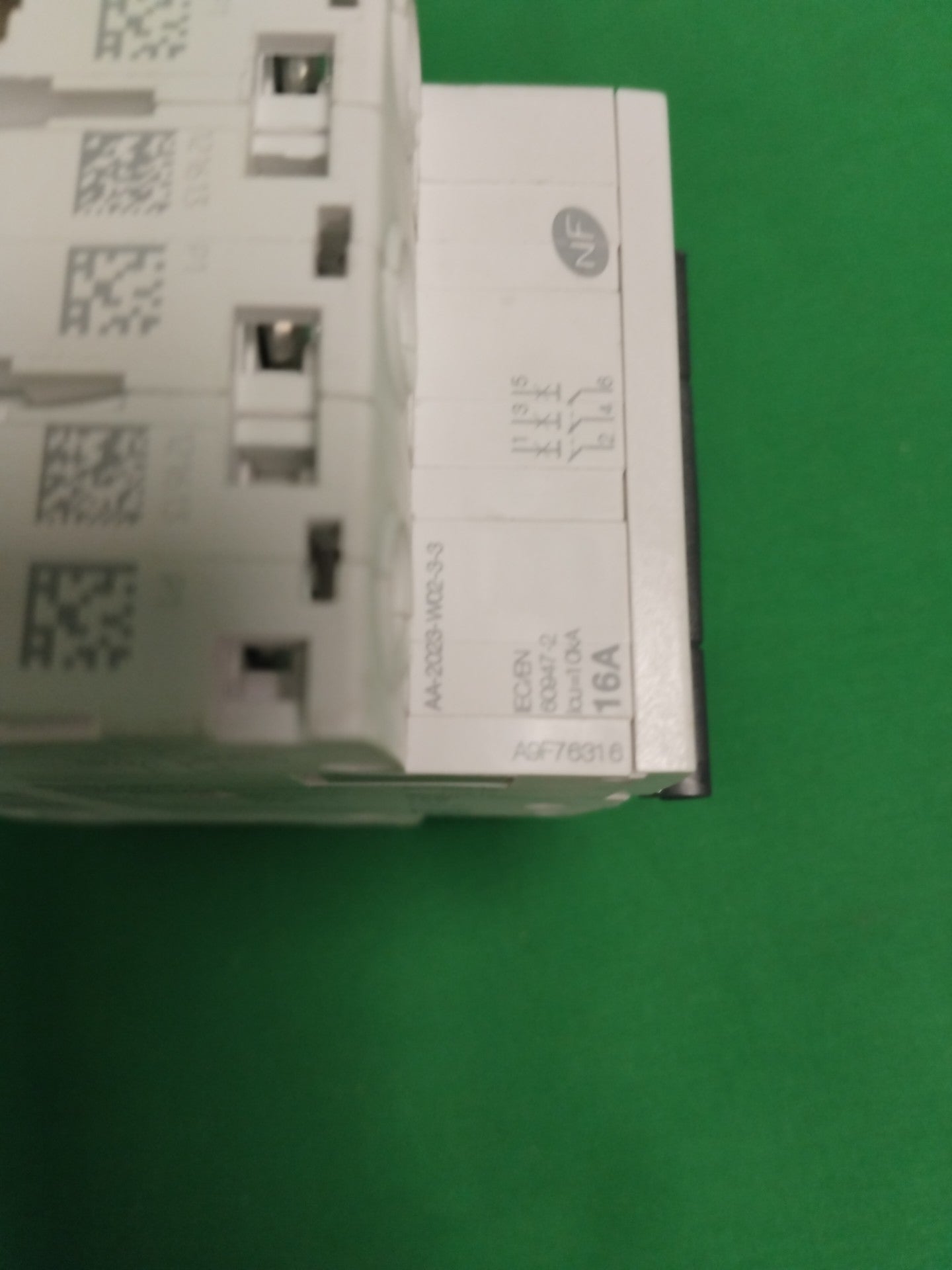 Schneider-Electric A9F76316 A9F76316 WITHOUT ORIGINAL PACKAGING