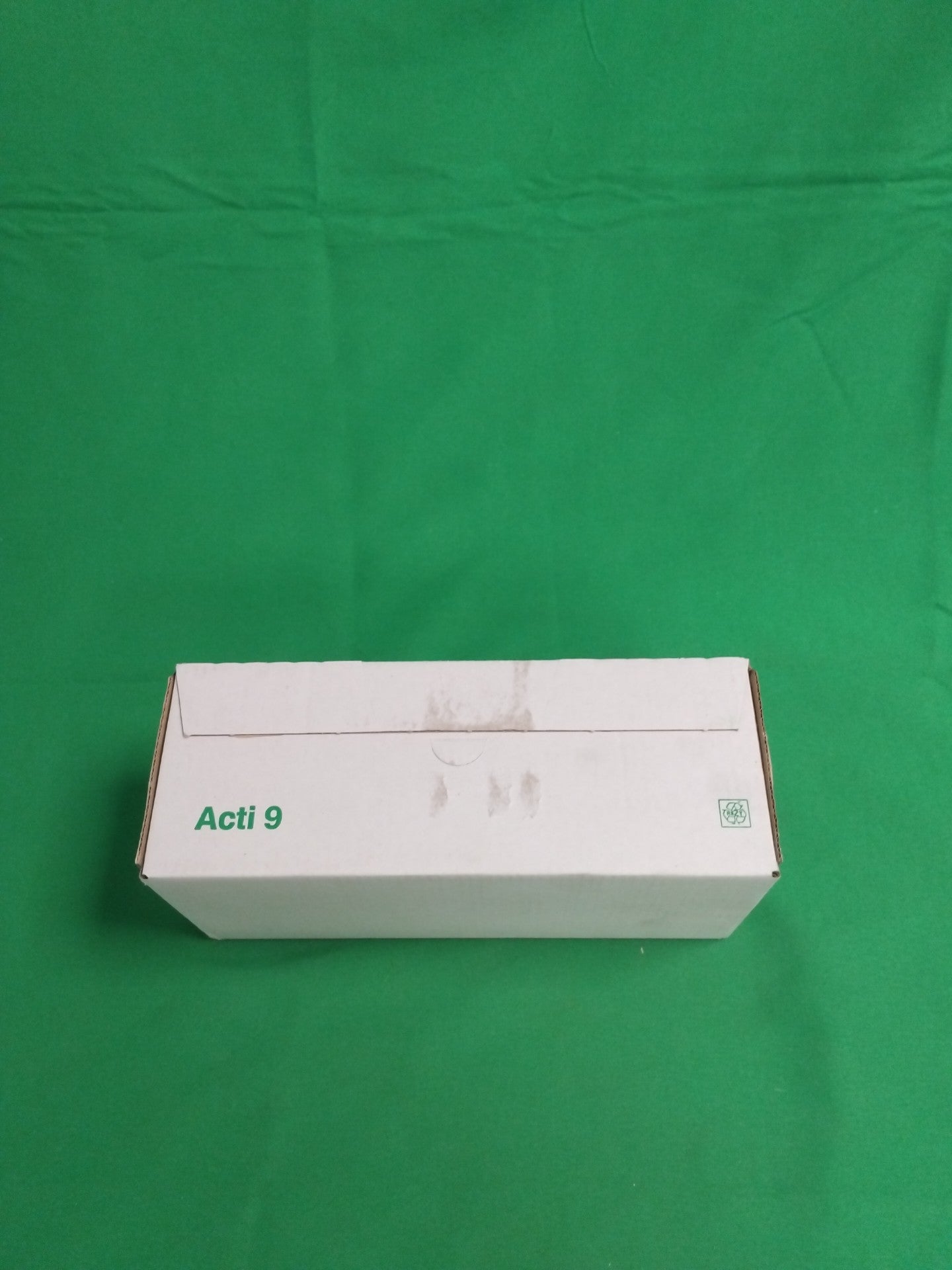 Schneider-Electric A9F85610 A9F85610 SEALED BOX OF 6UNITS