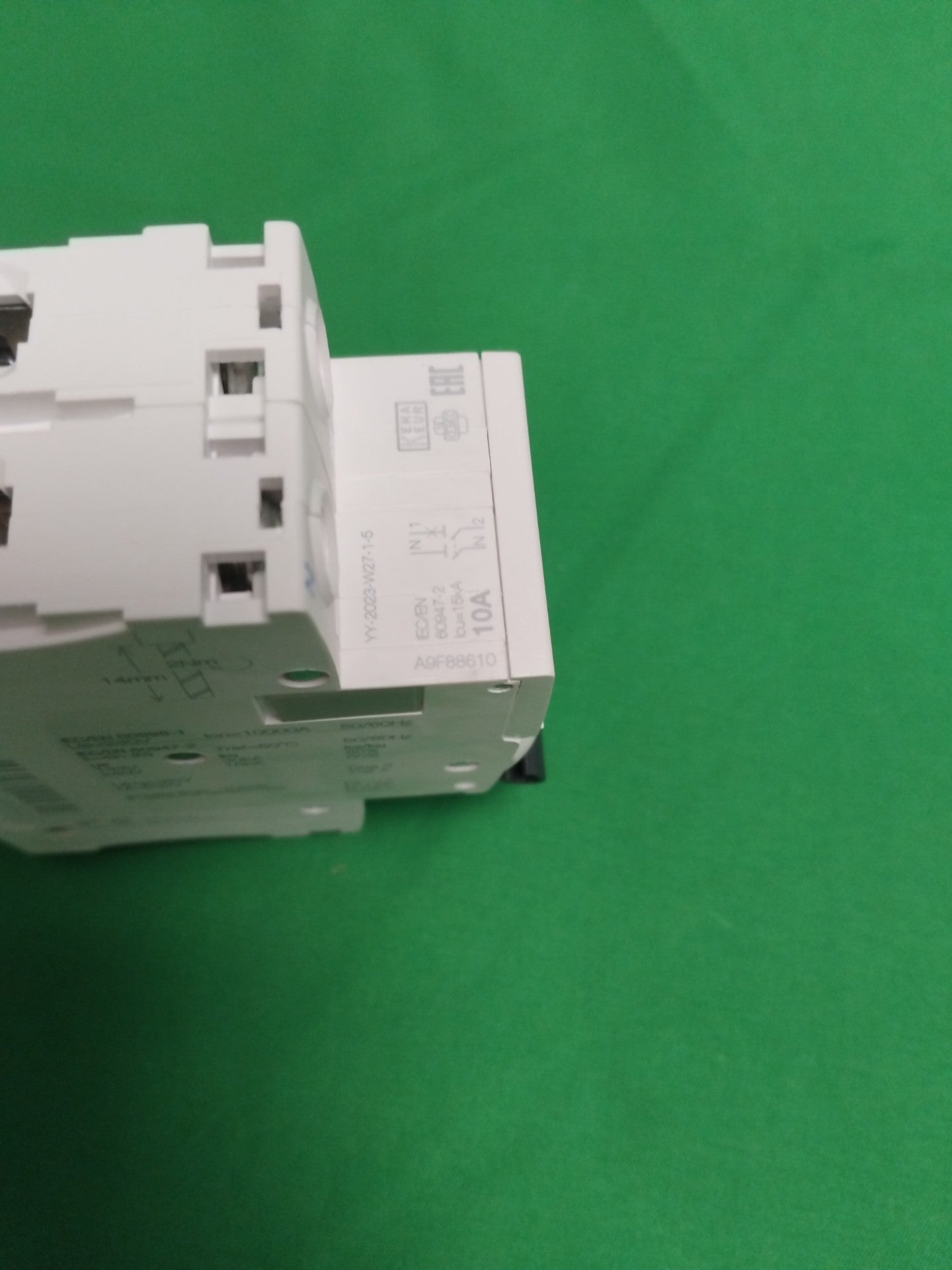 Schneider-Electric A9F88610 A9F88610 BOX OF 6 UNITS