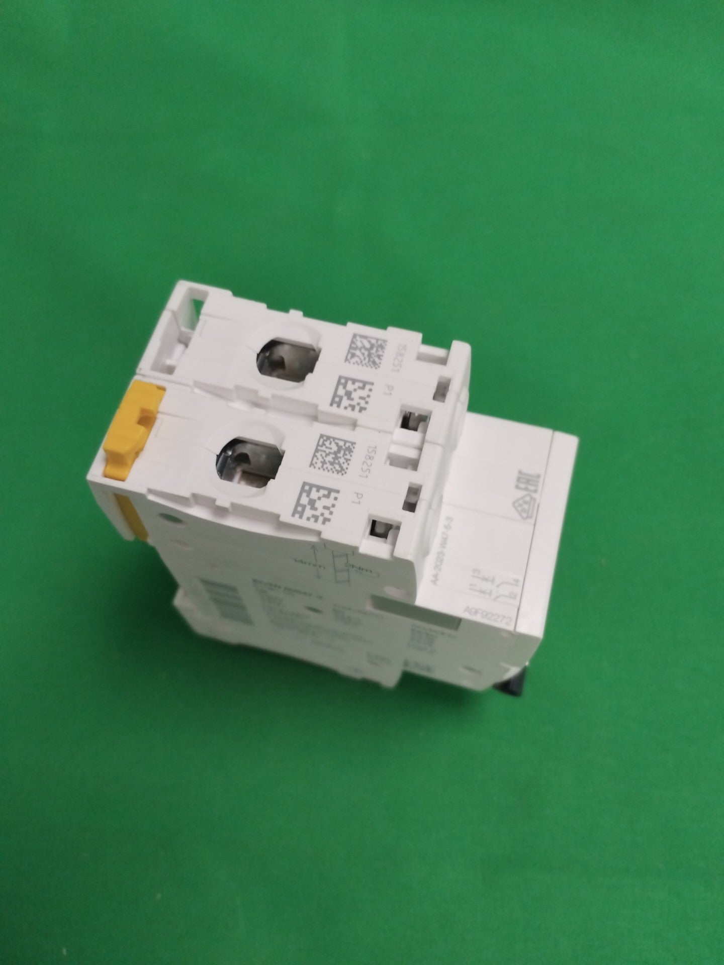 Schneider-Electric A9F92272 A9F92272 WITHOUT ORIGINAL PACKAGING