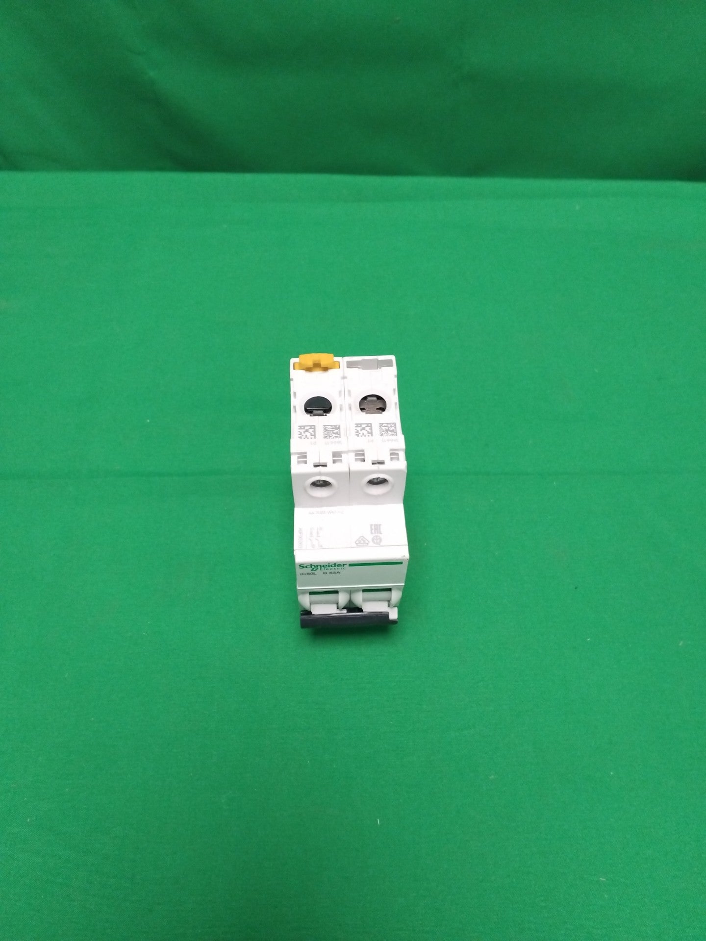 Schneider-Electric A9F93263 A9F93263 WITHOUT ORIGINAL PACKAGING