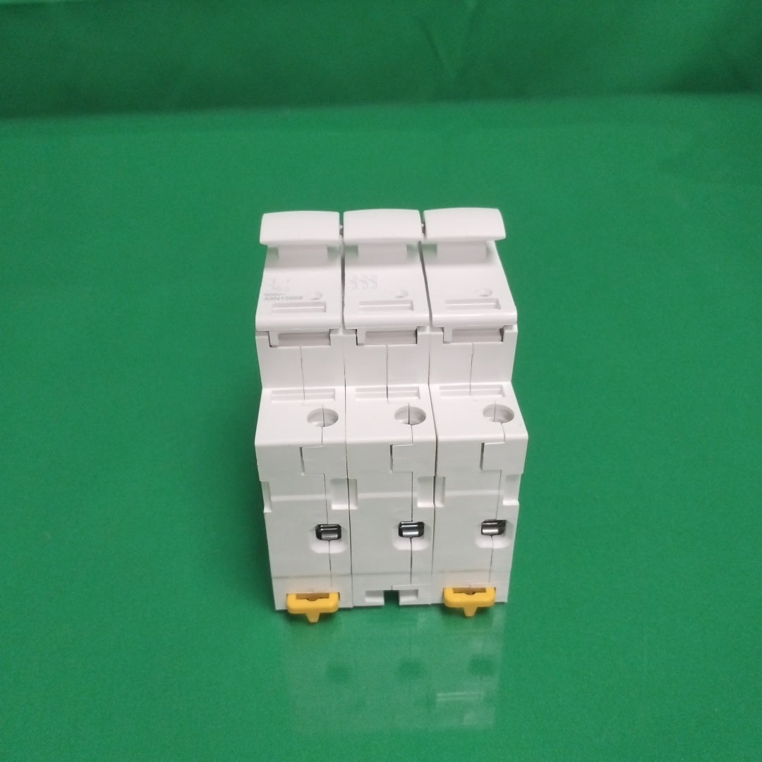 15674