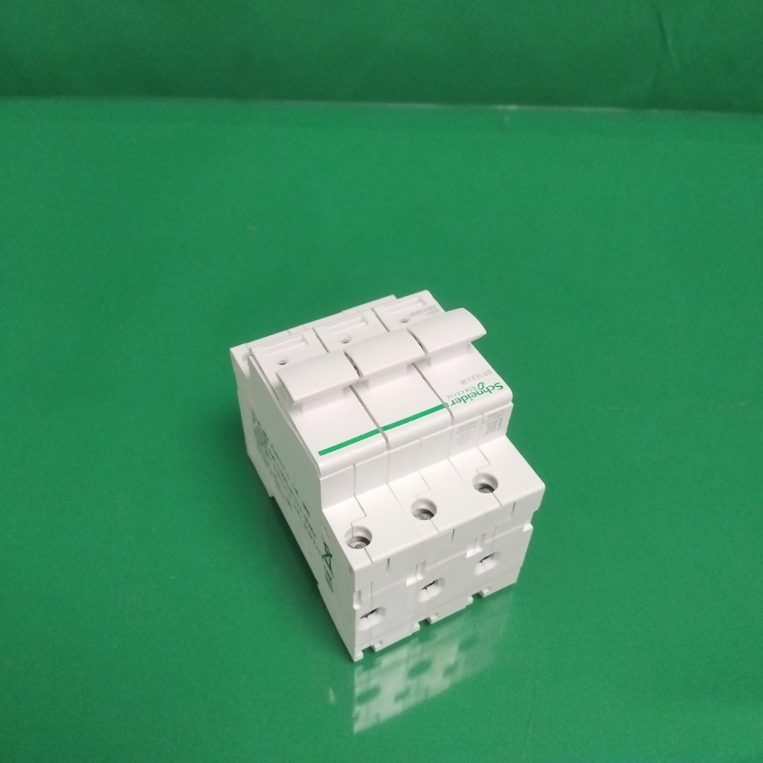 15675