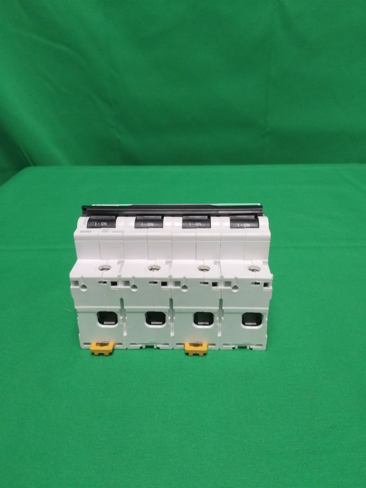 10003
