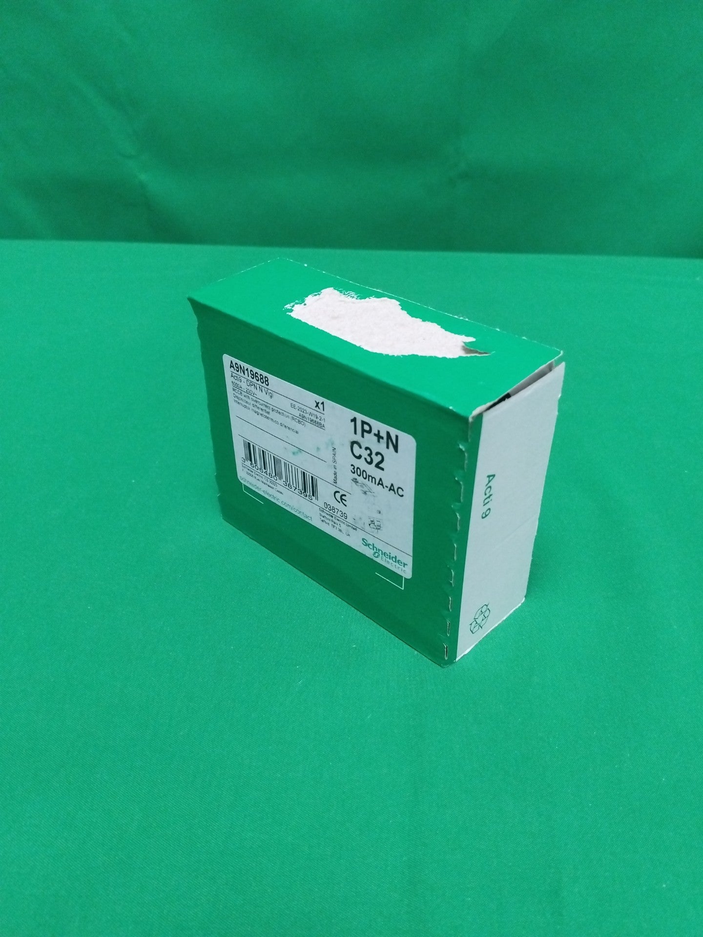 Schneider-Electric A9N19688 A9N19688 SEALED