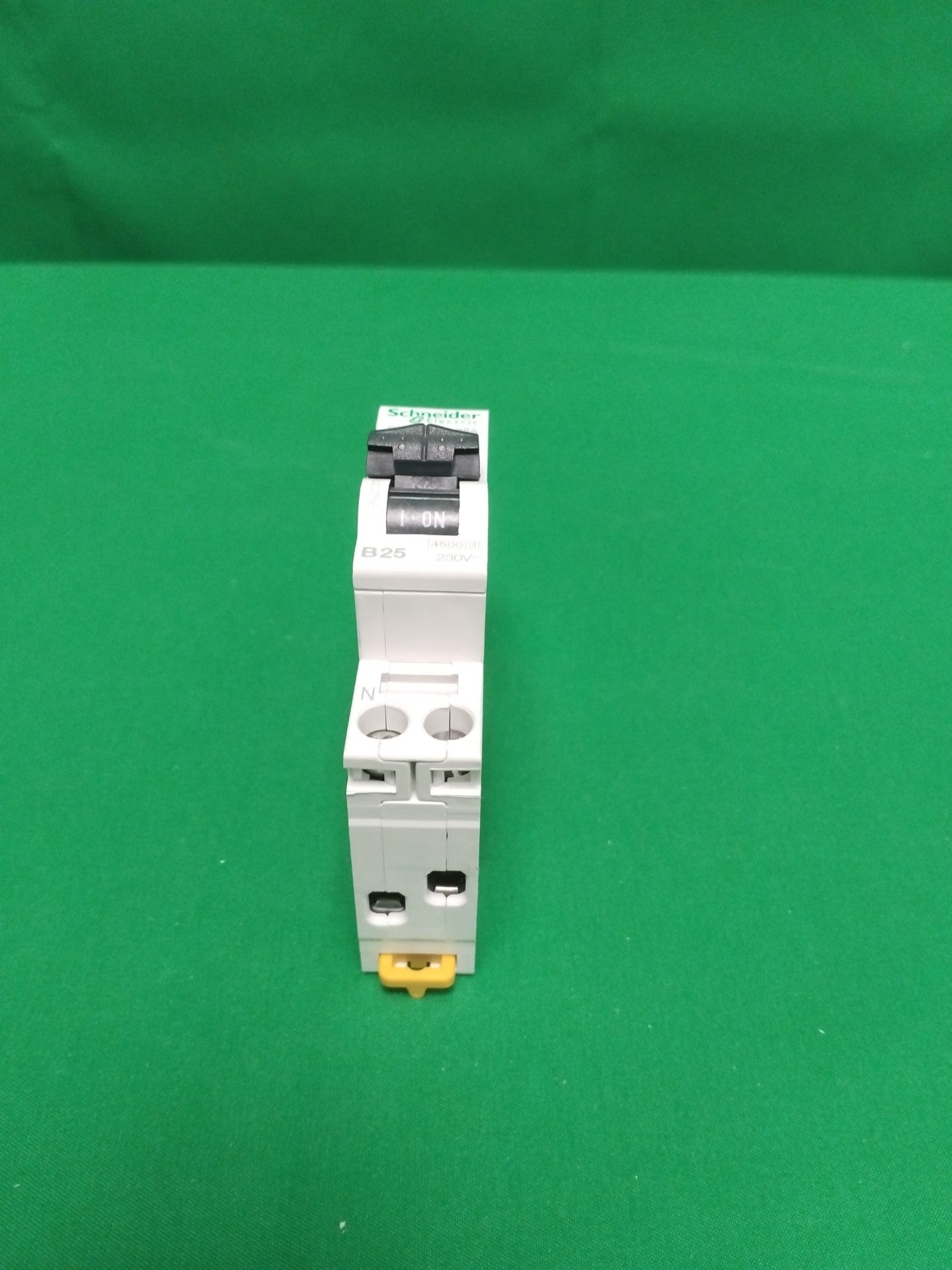 Schneider-Electric A9N21013 A9N21013 WITHOUT ORIGINAL PACKAGING