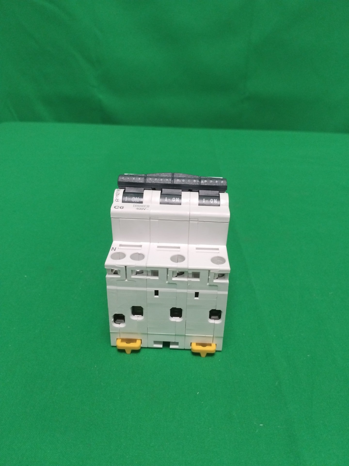 10150