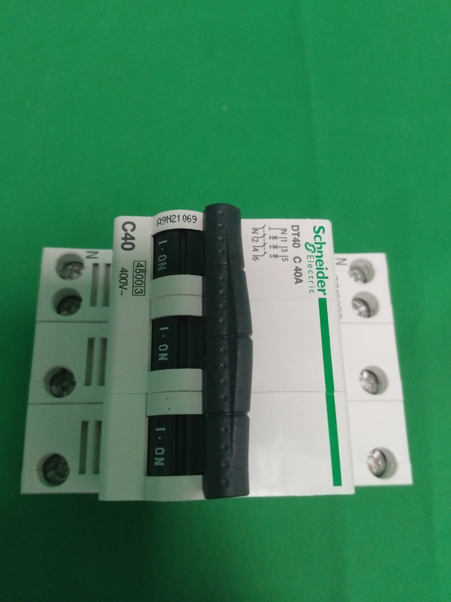 Schneider-Electric A9N21069 A9N21069 WITHOUT ORIGINAL PACKAGING