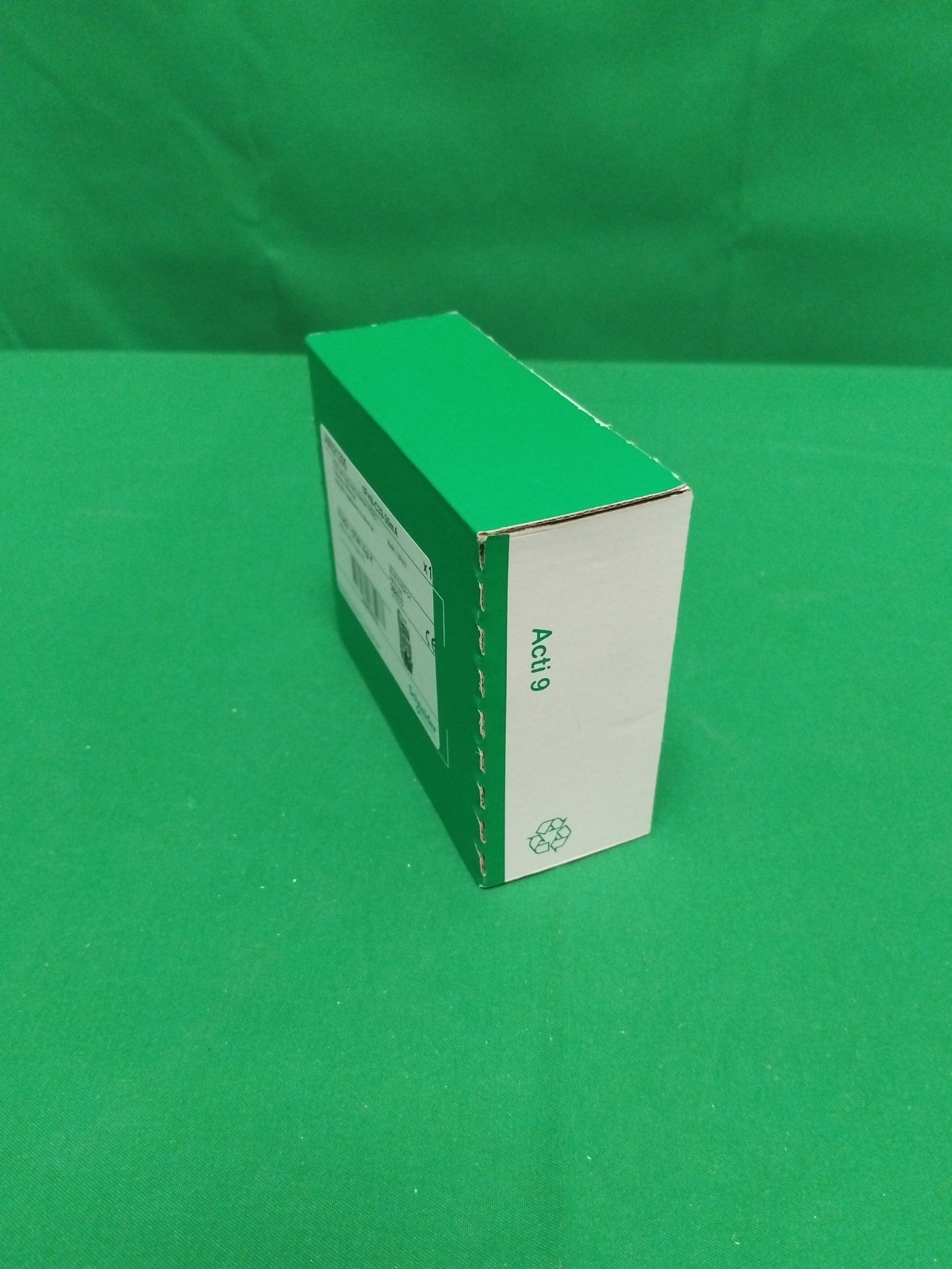 Schneider-Electric A9N21205 A9N21205 SEALED