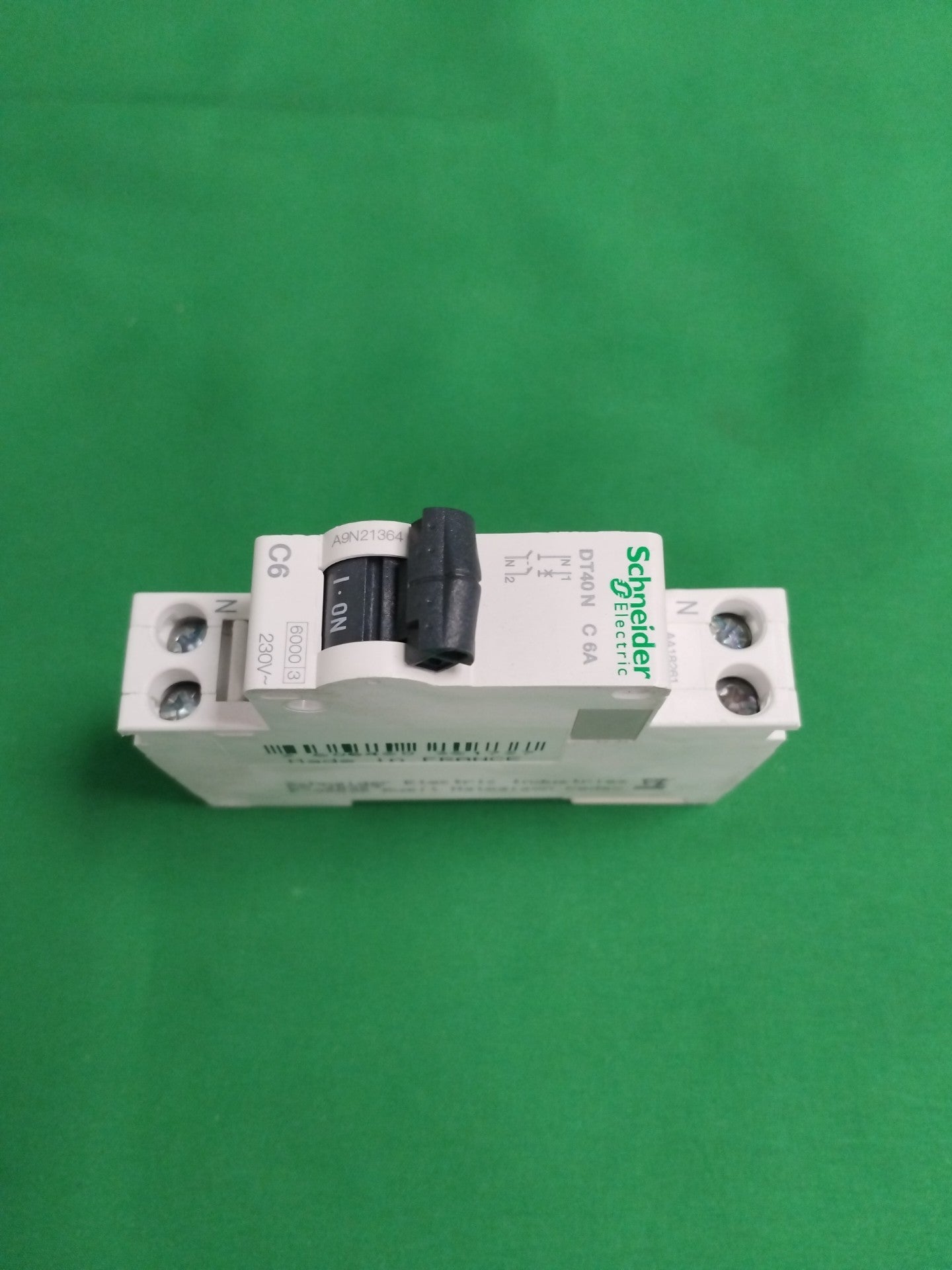 Schneider-Electric A9N21364 A9N21364 WITHOUT ORIGINAL PACKAGING