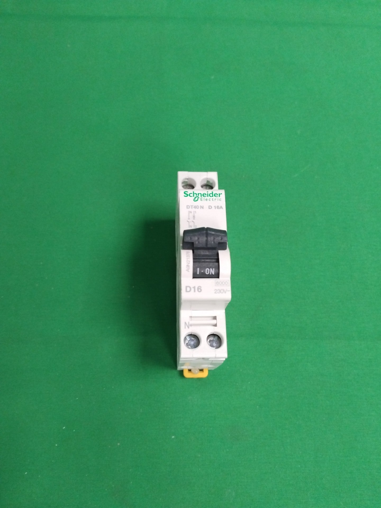 Schneider-Electric A9N21376 A9N21376 BOX OF 12 UNITS