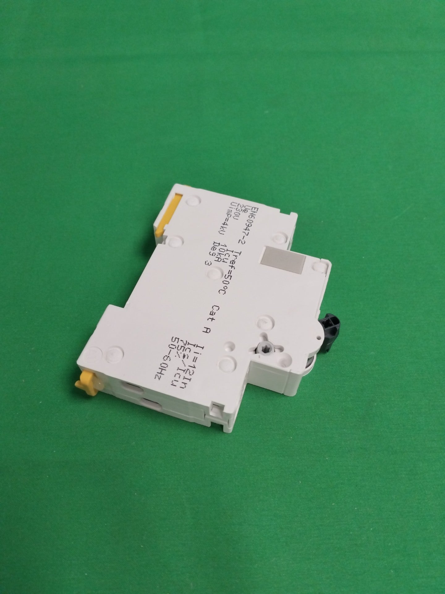 Schneider-Electric A9N21376 A9N21376 BOX OF 12 UNITS