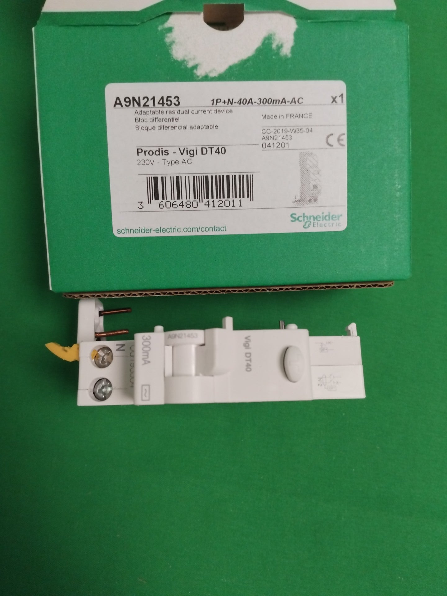 Schneider-Electric A9N21453 A9N21453