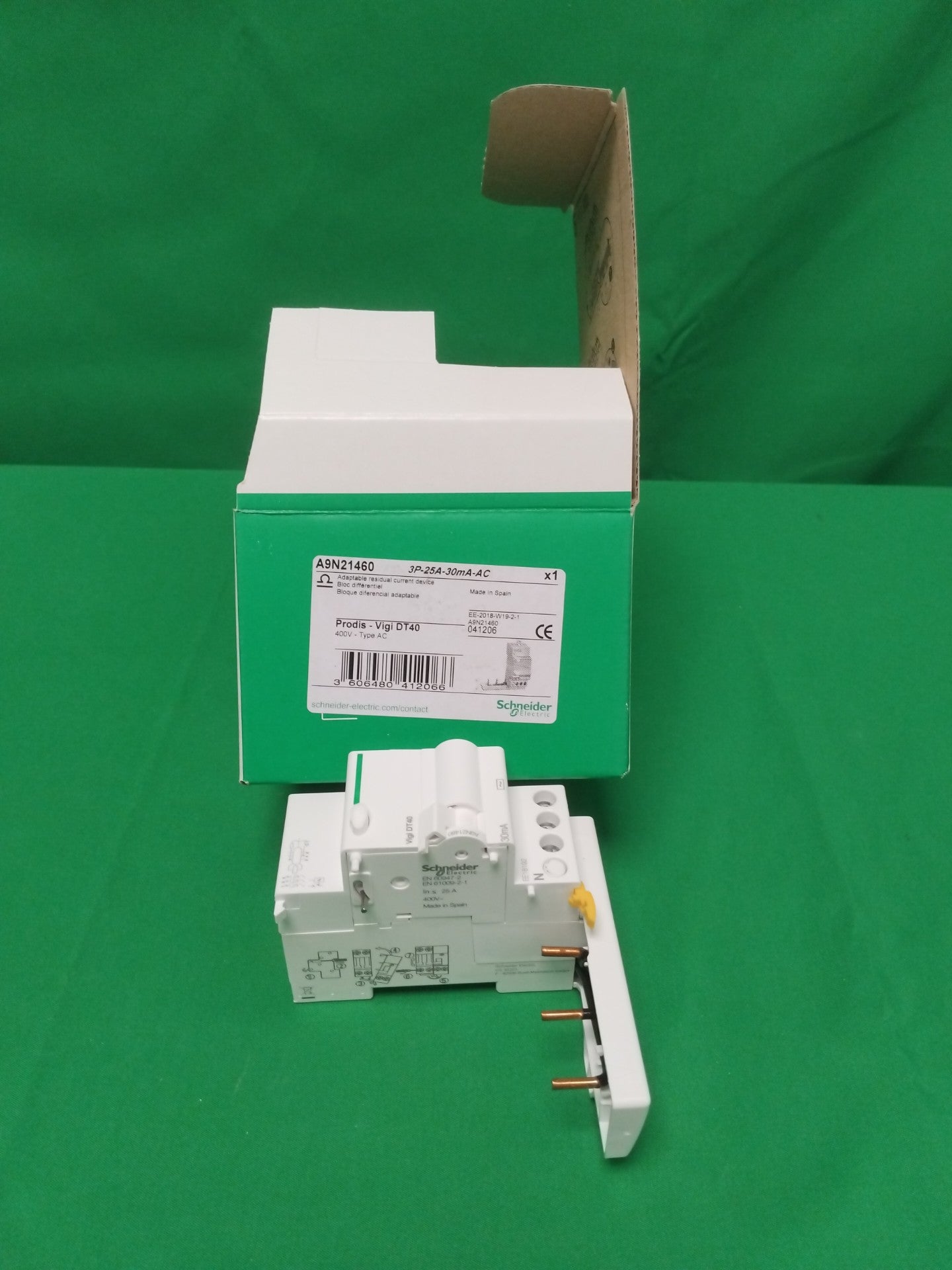 Schneider-Electric A9N21460 A9N21460