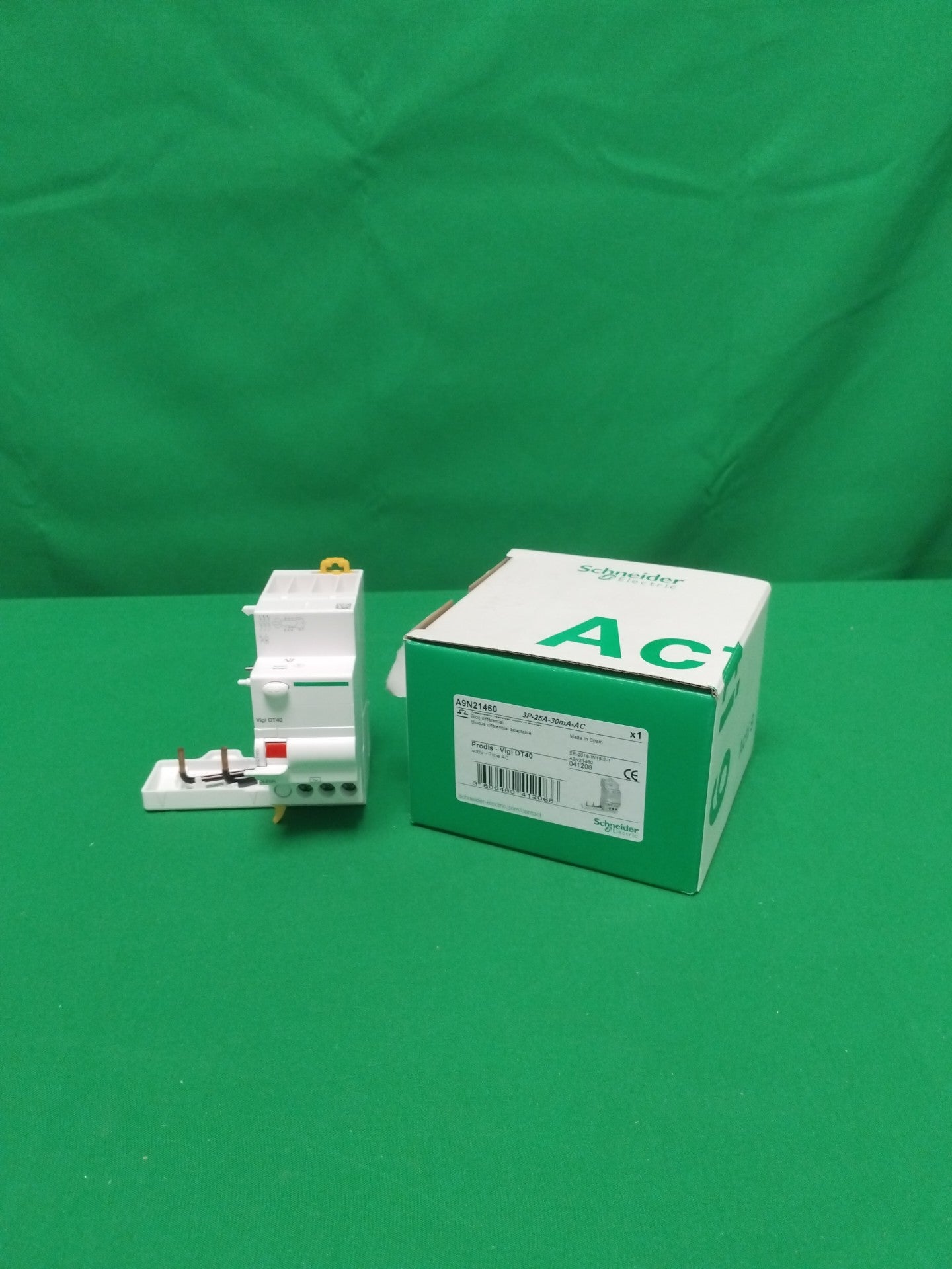 Schneider-Electric A9N21460 A9N21460