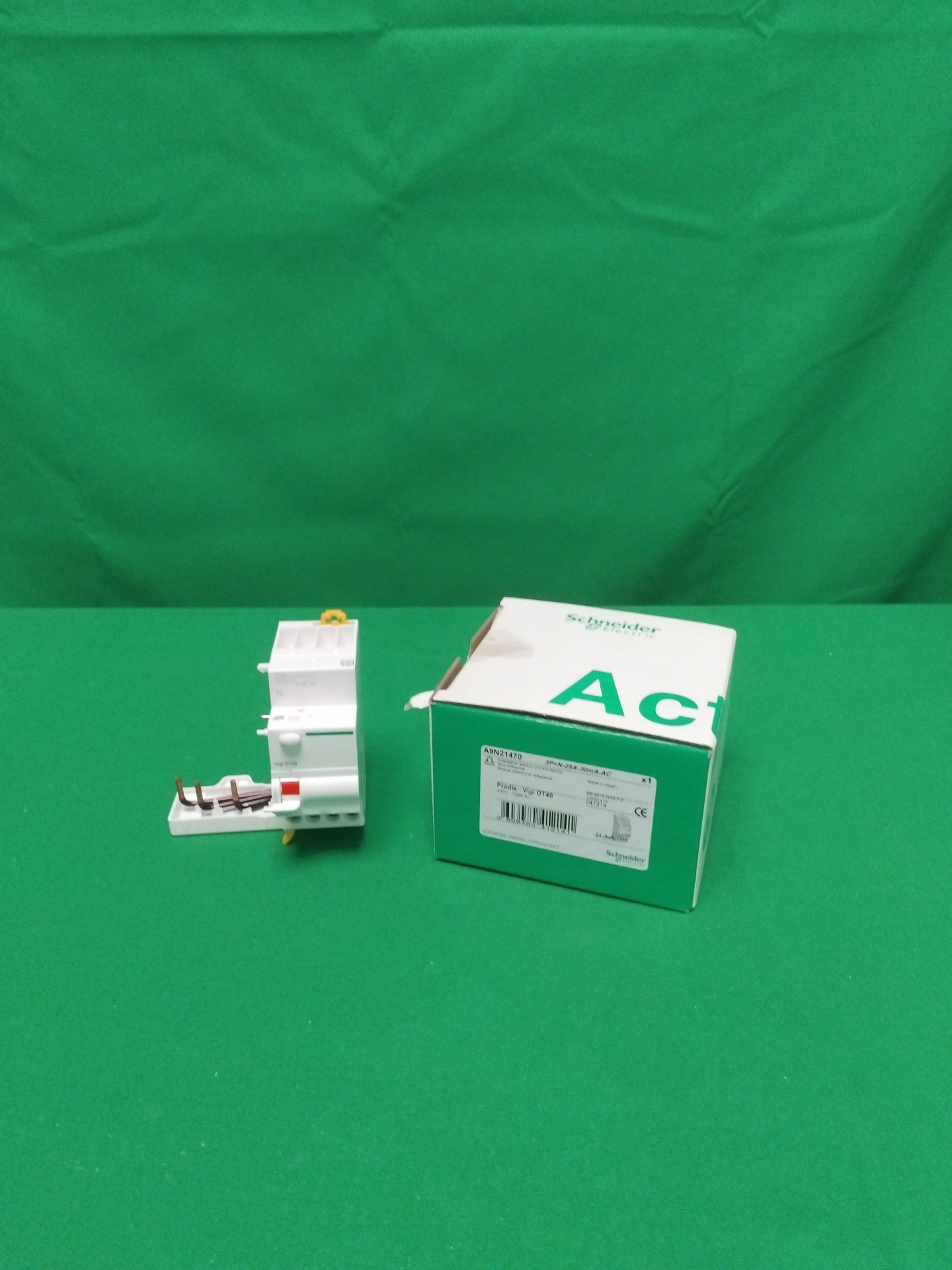 Schneider-Electric A9N21470 A9N21470