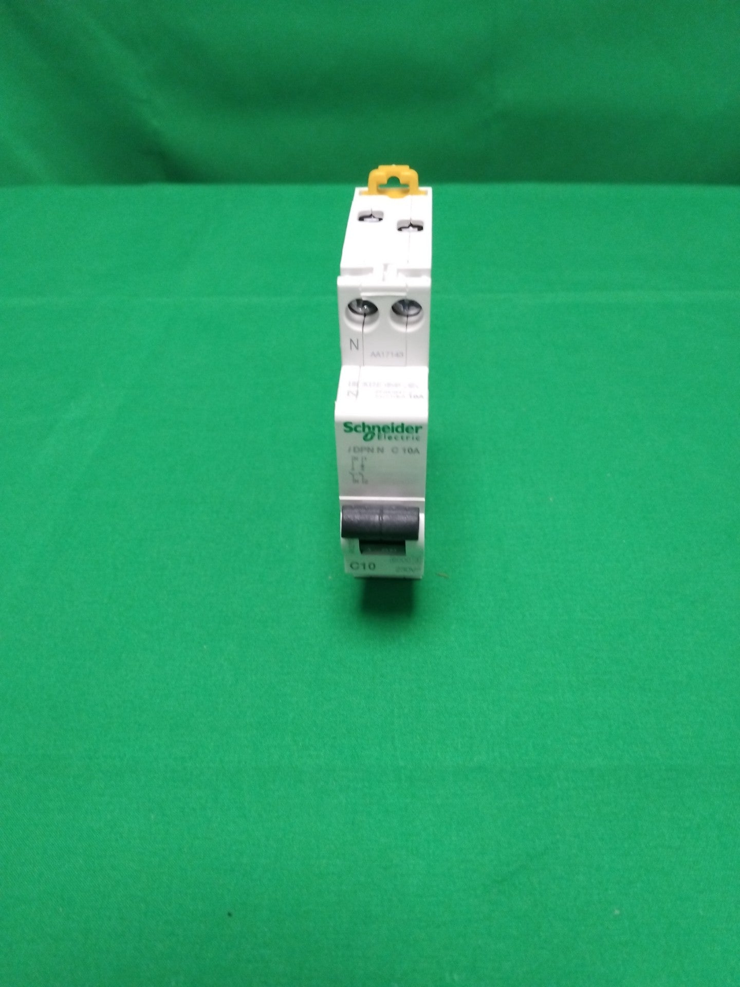 11392