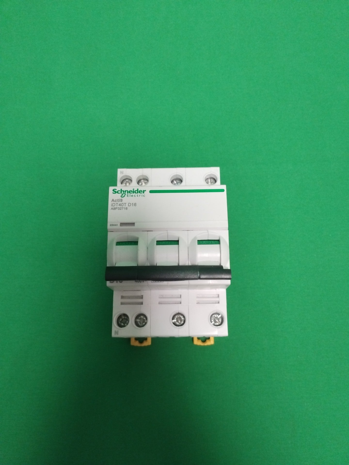 Schneider-Electric A9P32716 A9P32716 WITHOUT ORIGINAL PACKAGING iDT40T D16